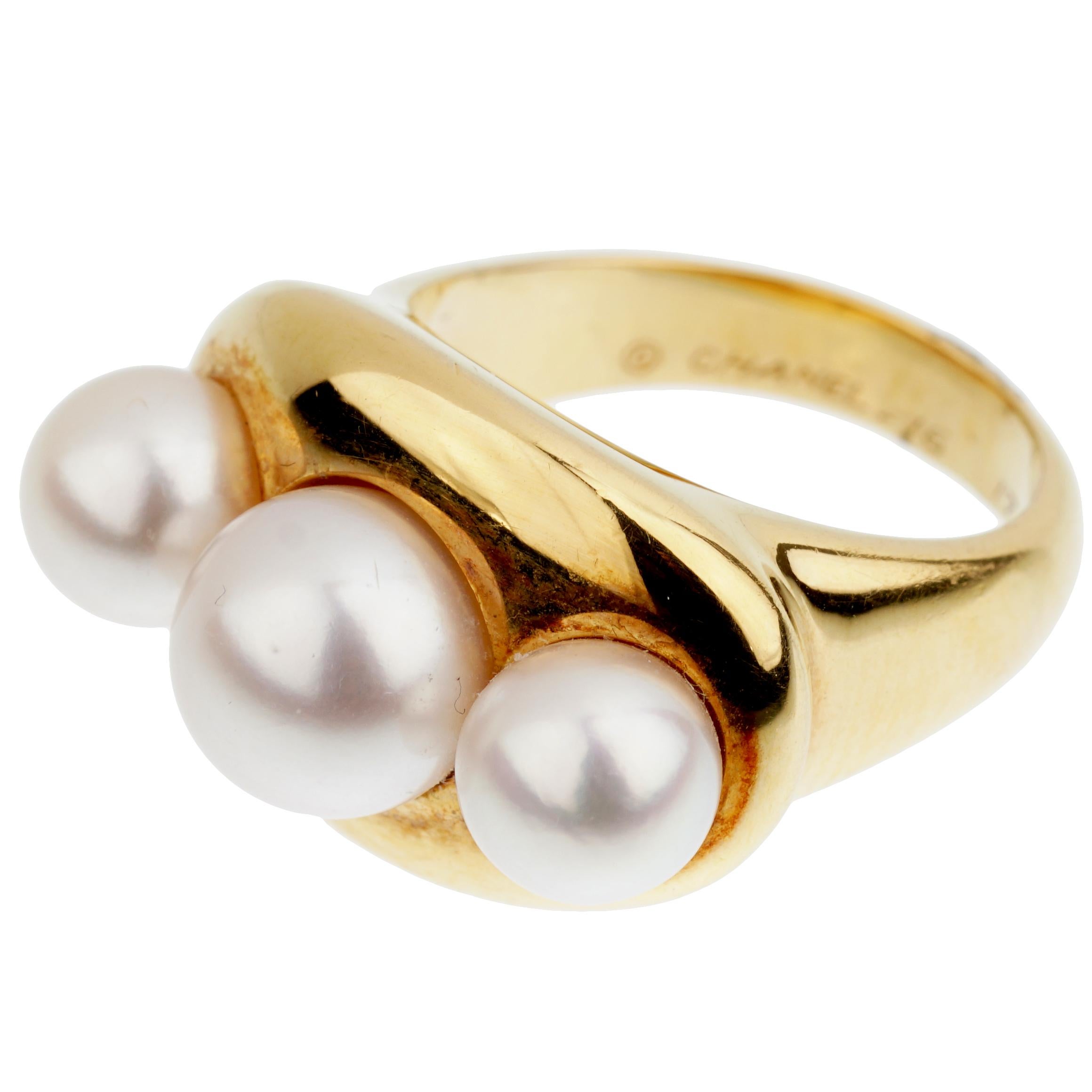 chanel pearl ring