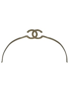 Chanel Virginie Viard Spring 2021 gold headband CC