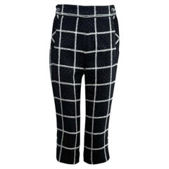 Chanel Viriginie Viard Spring 2020 Look 13 Short tweed cropped trousers