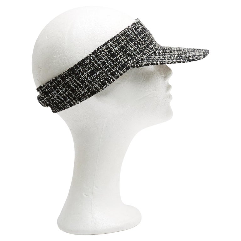 Chanel Visière TU Black Tweed Reversible Visor Eyeshade OS  display picture 3