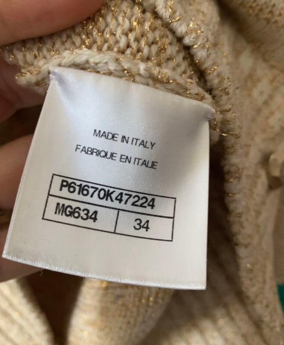 Chanel Vittoria Ceretti Style Logo Cashmere Jumper 34 FR For Sale 9