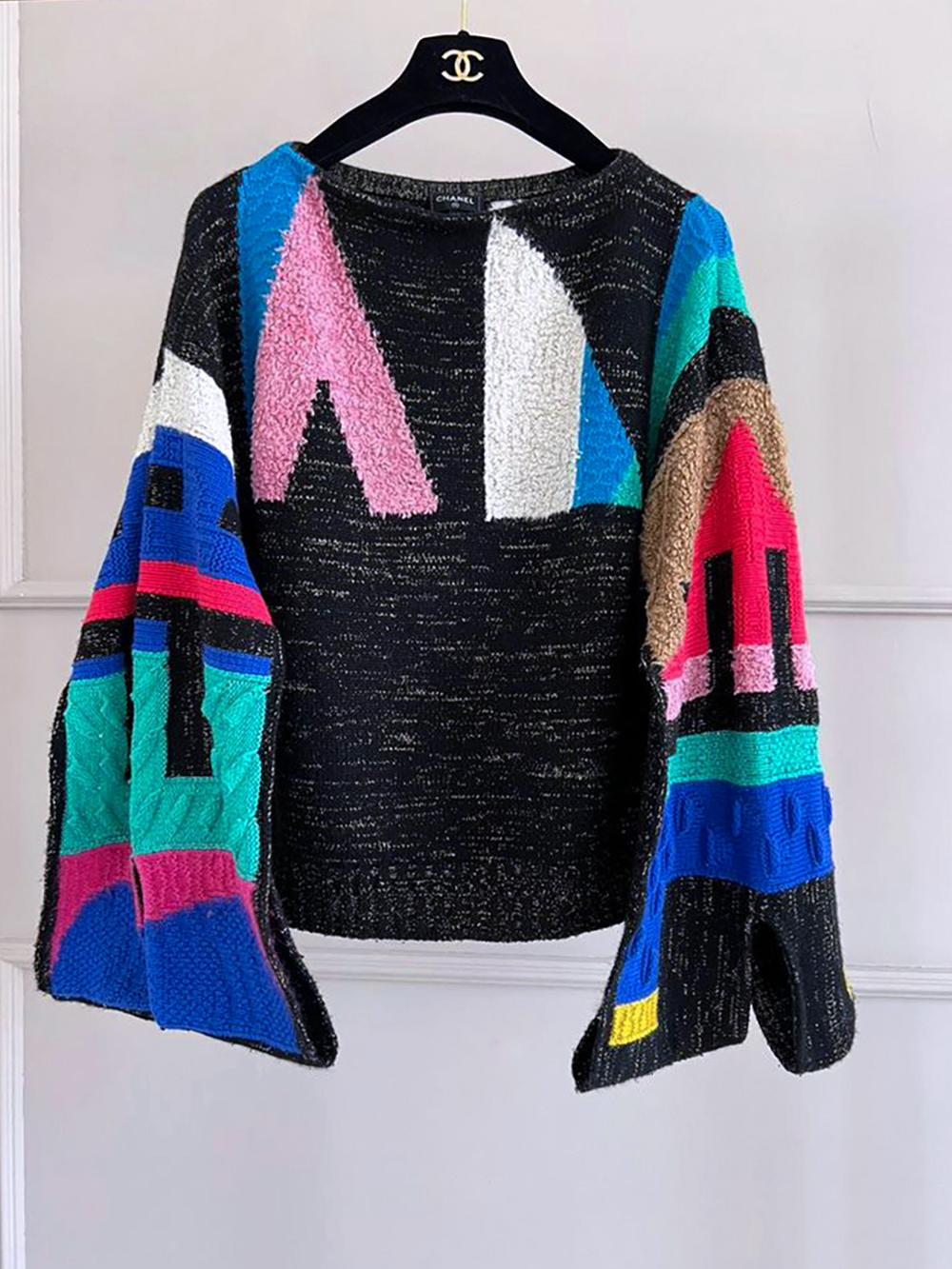 Chanel Vittoria Ceretti Style Logo Cashmere Jumper 34 FR 2