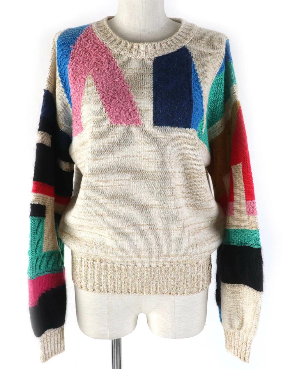 Chanel Vittoria Ceretti Style Logo Cashmere Jumper 34 FR For Sale 3