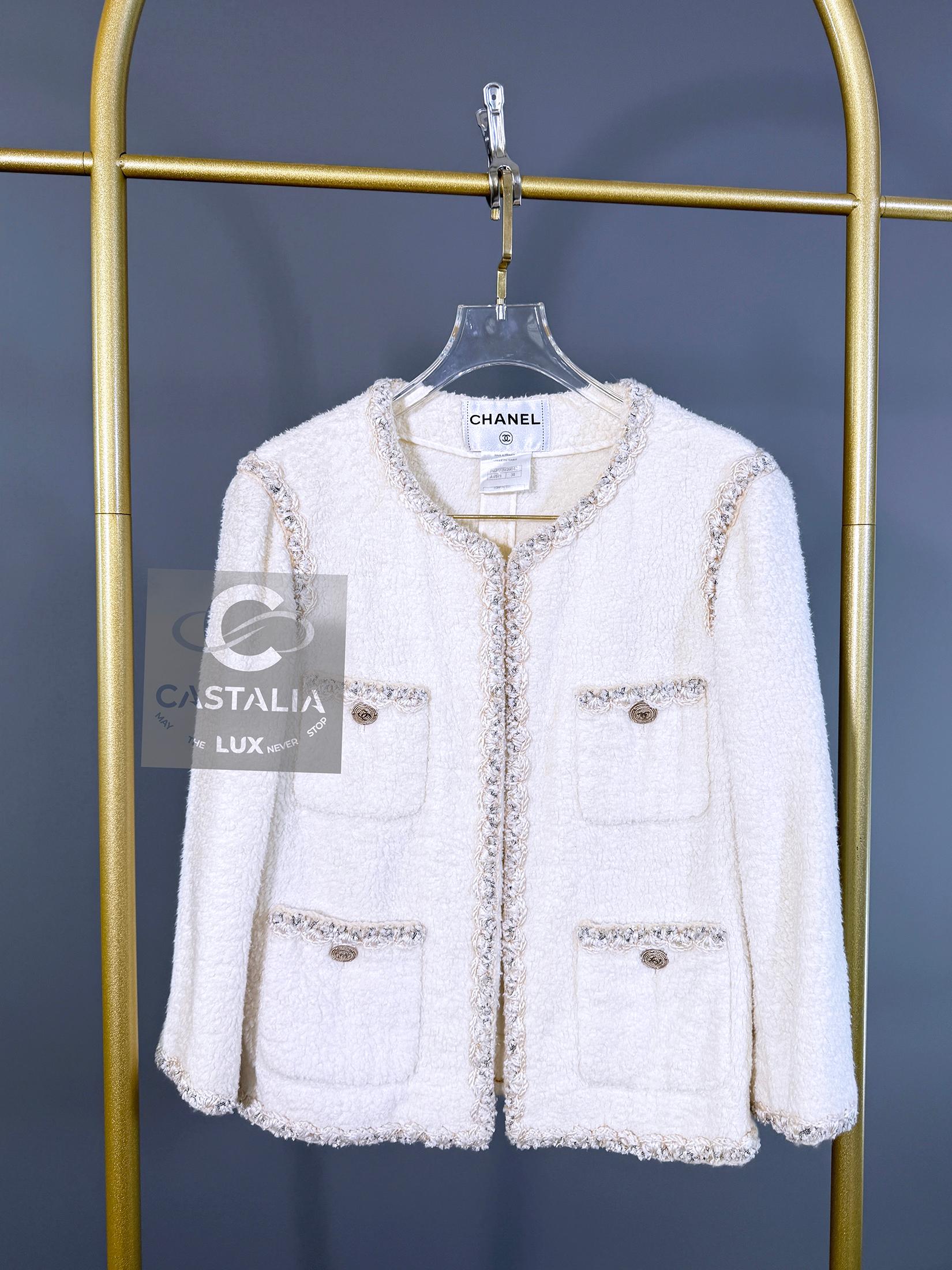 Chanel Vogue Cover Fluffy Ecru Jacket 38 FR 3