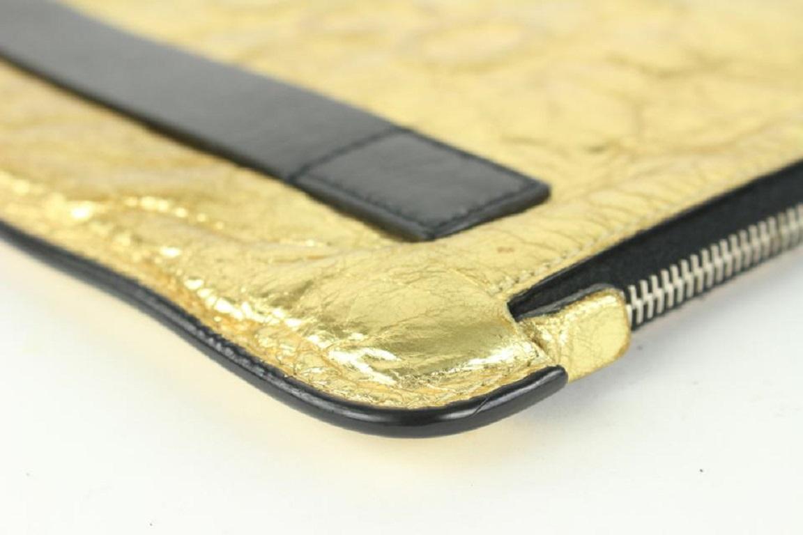 Chanel Votez Coco Gold O-Case Zip Clutch 92cas81 For Sale 2