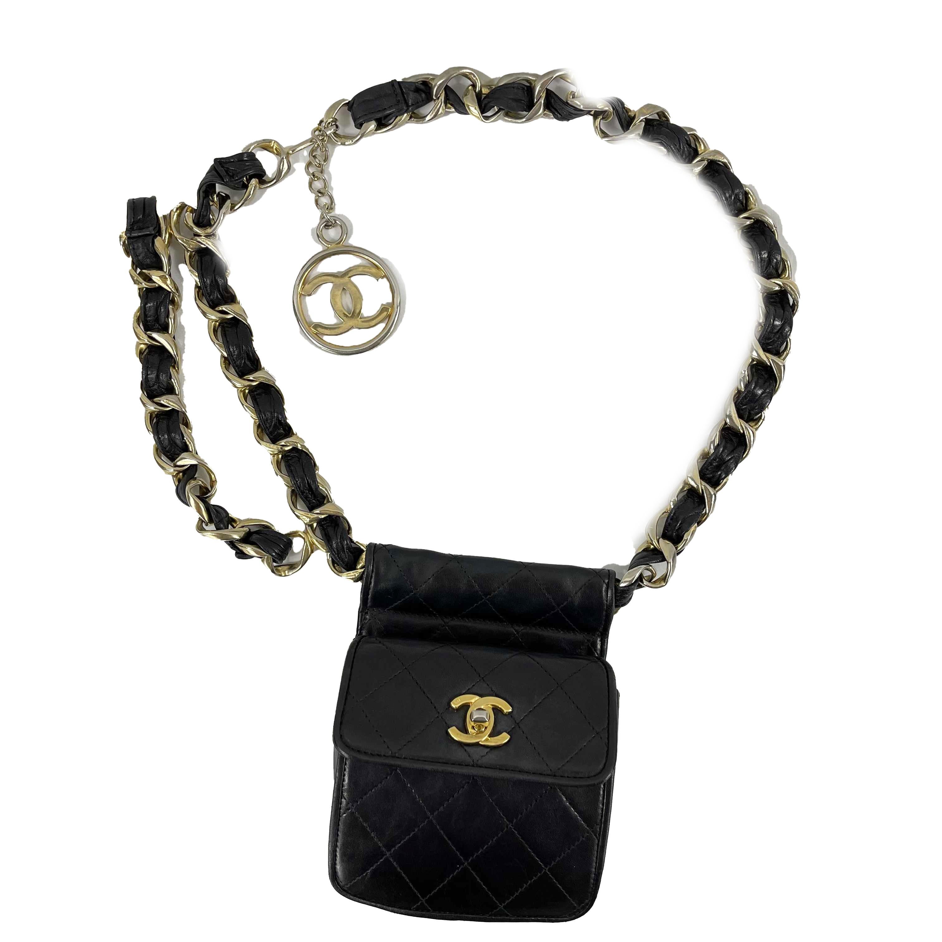 Women's CHANEL VTG 90s Black Quilted Leather CC Chain Belt Mini Bag / Fanny Pack