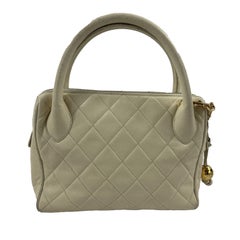 CHANEL - VTG 90s Quilted Cream Small Crossbody Shoulder CC Logo Top Handle