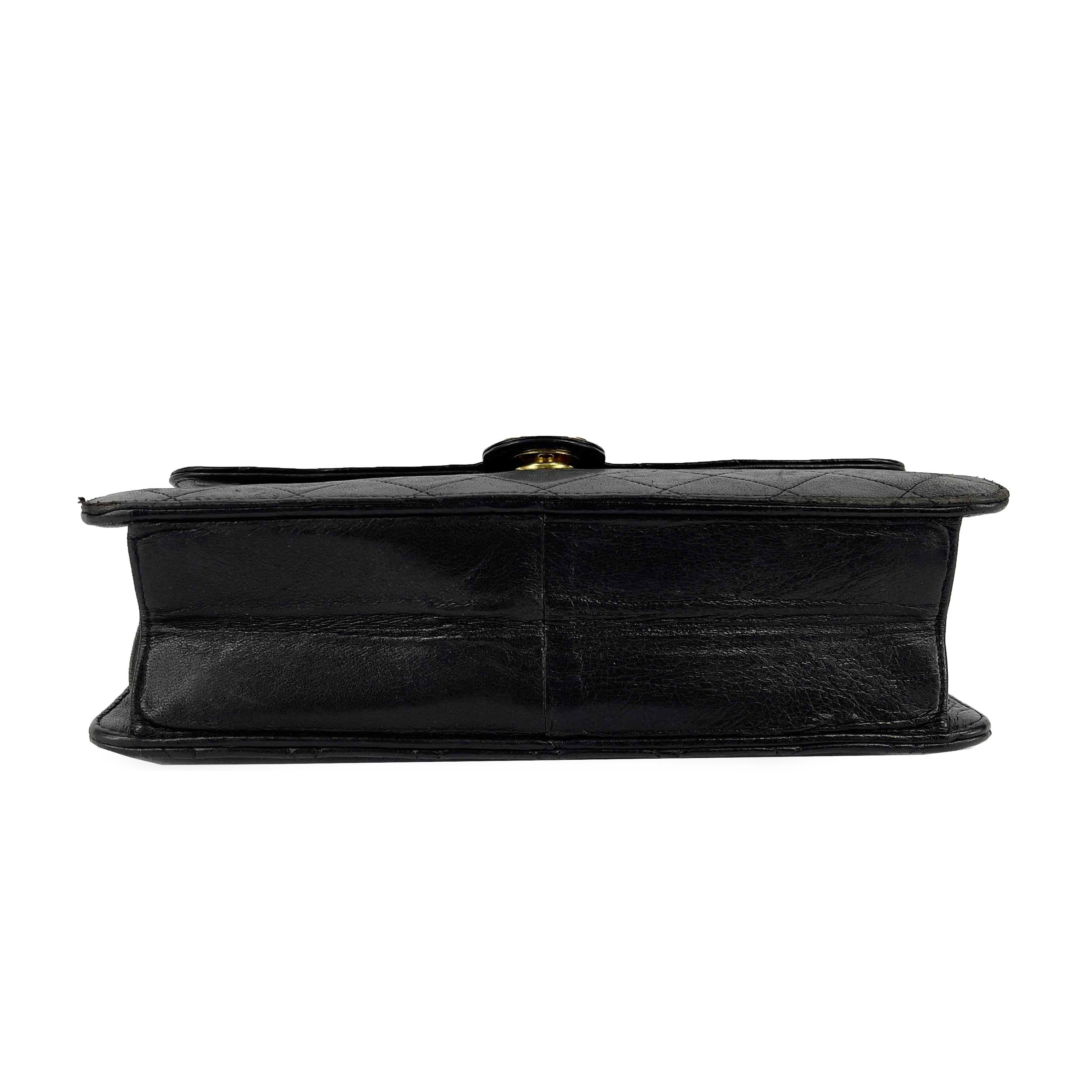 CHANEL - VTG CC Logo Old Medium Black Matelasse Quilted Shoulder Bag In Excellent Condition In Sanford, FL
