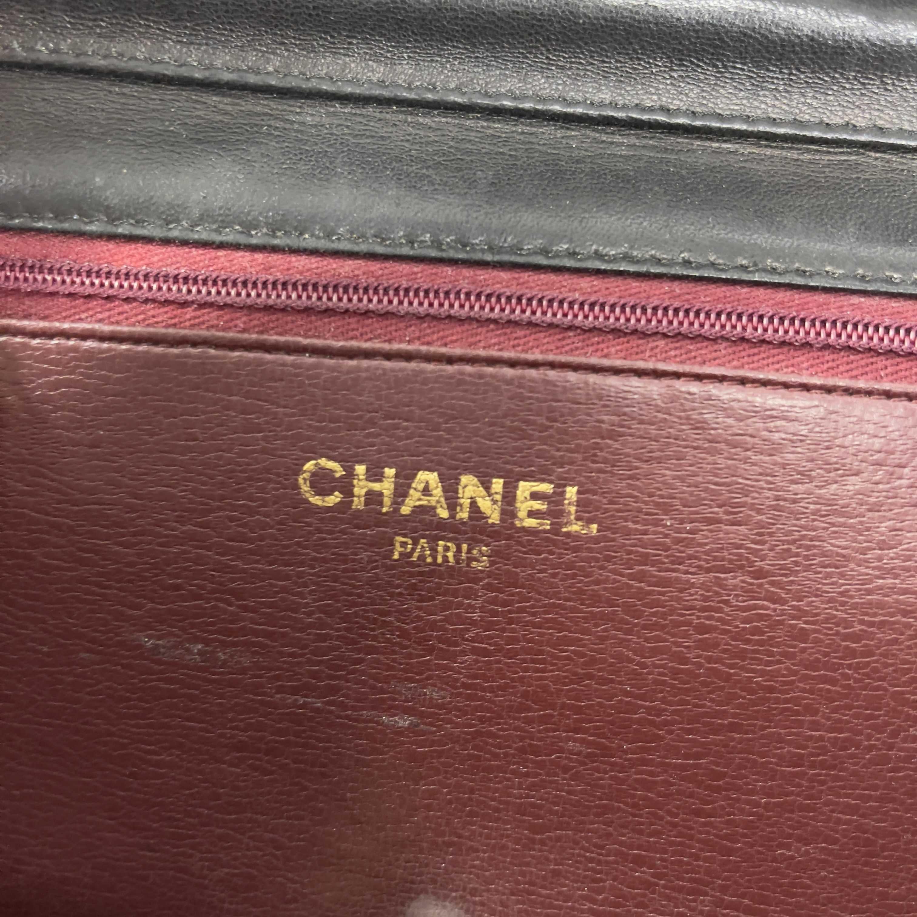 CHANEL - VTG CC Logo Old Medium Black Matelasse Quilted Shoulder Bag 4