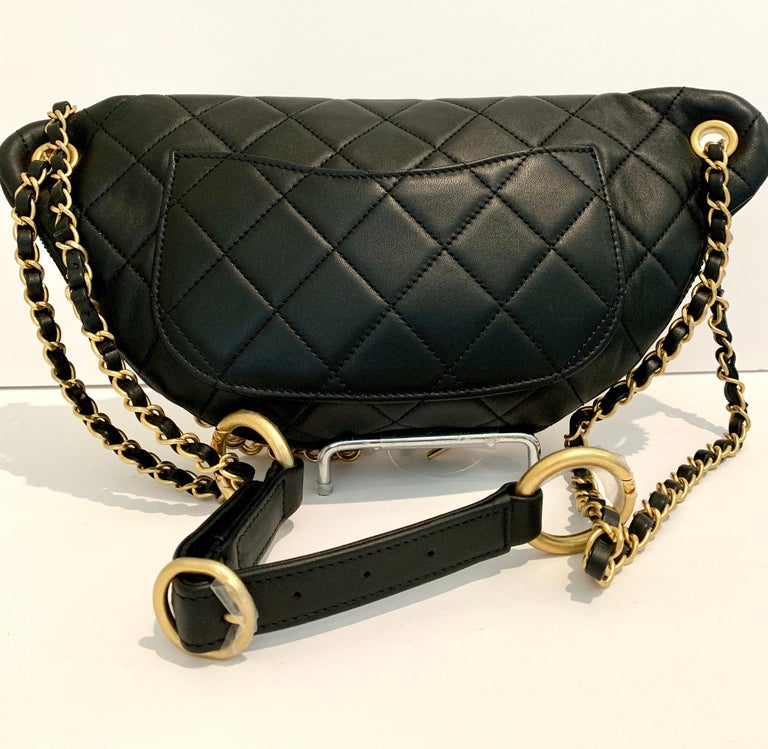 Chanel Waist Bum Bag Lambskin, Gold-Tone Pearls Chains For Sale at