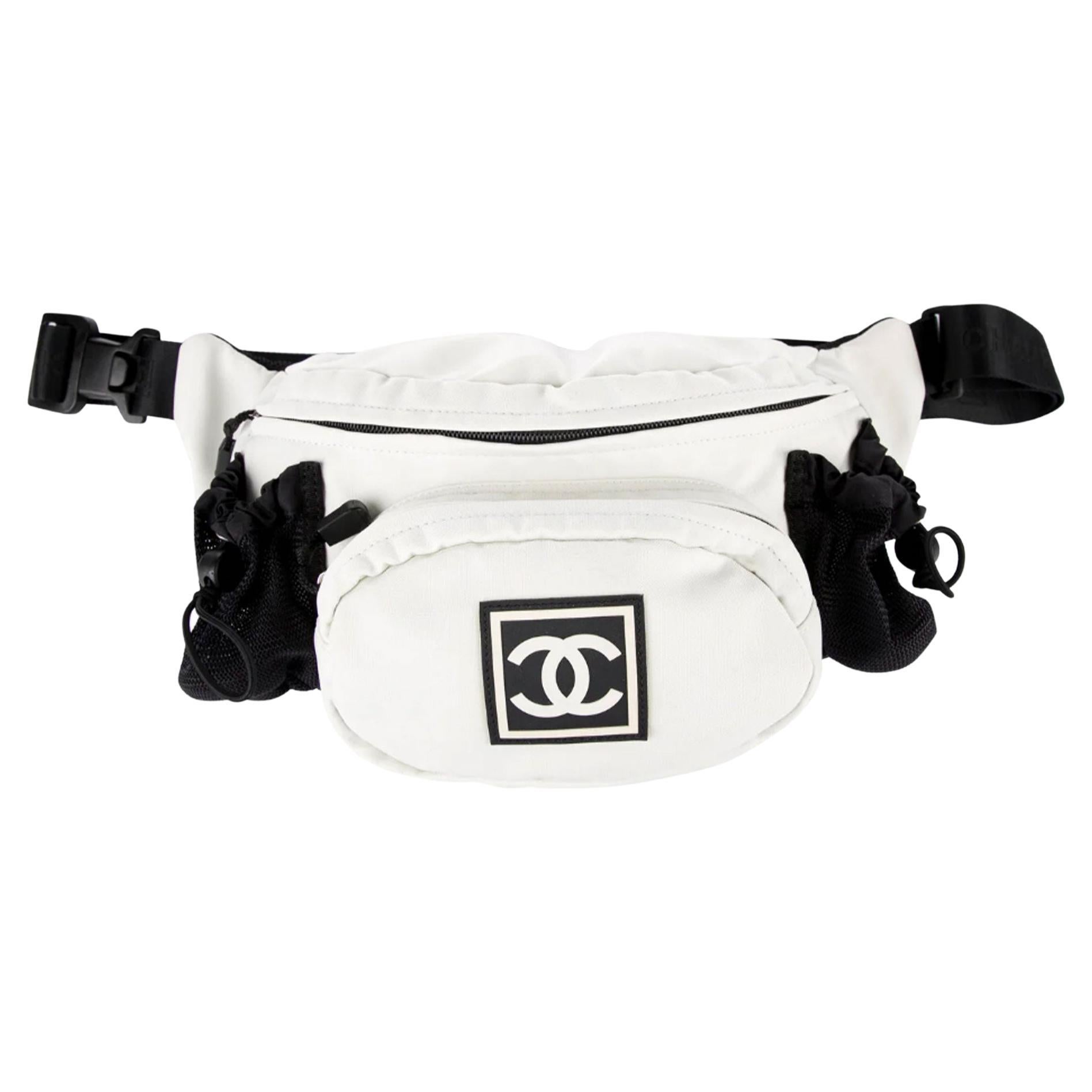 Chanel Waist Sport Pouch Fanny Pack Very Rare Vintage White Nylon Cross  Body Bag For Sale at 1stDibs