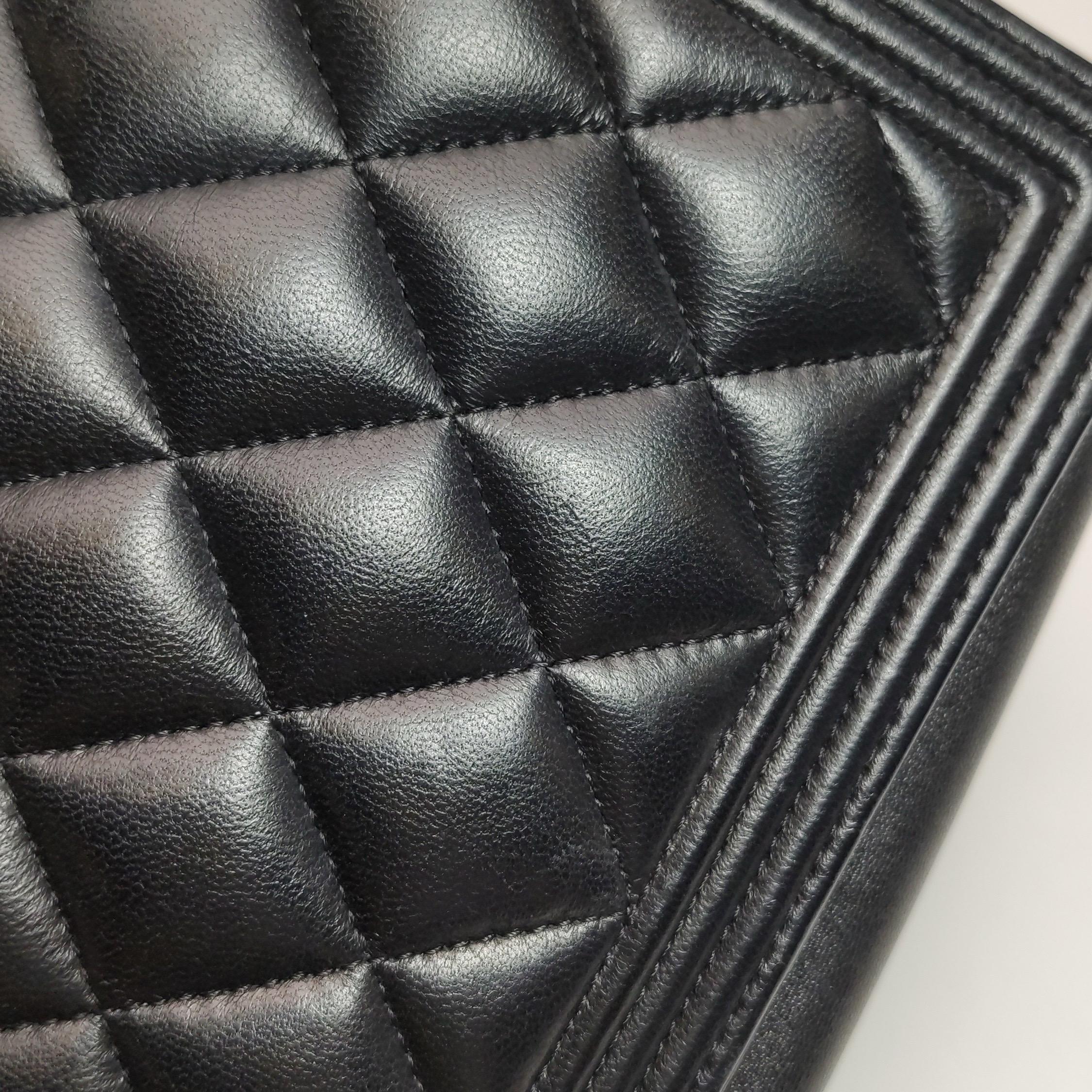 Chanel Wallet on Chain Boy Flap Black Lambskin Leather Gold Hardware For Sale 14