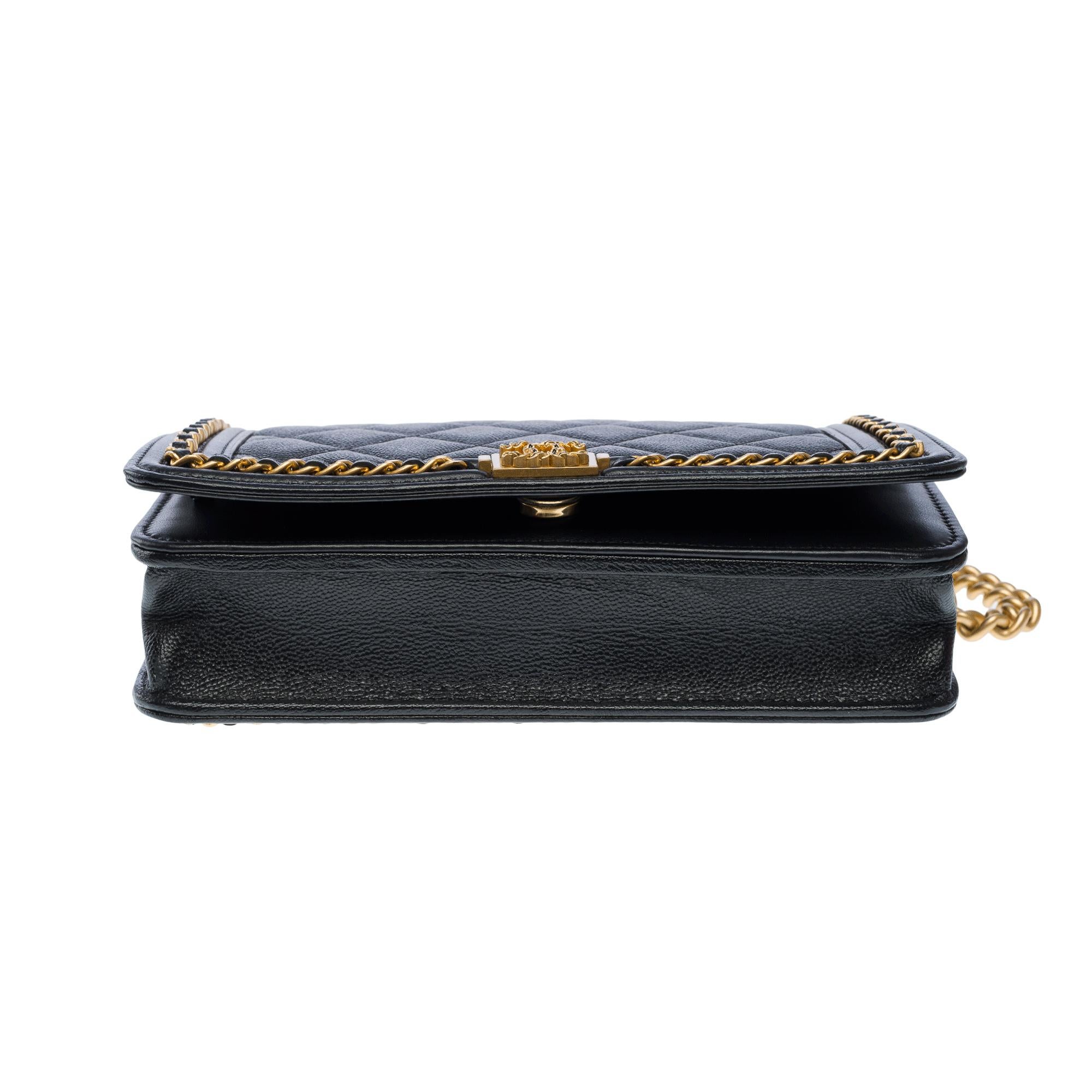 Chanel Wallet on Chain Chain Around shoulder bag in Black Caviar leather, GHW For Sale 7