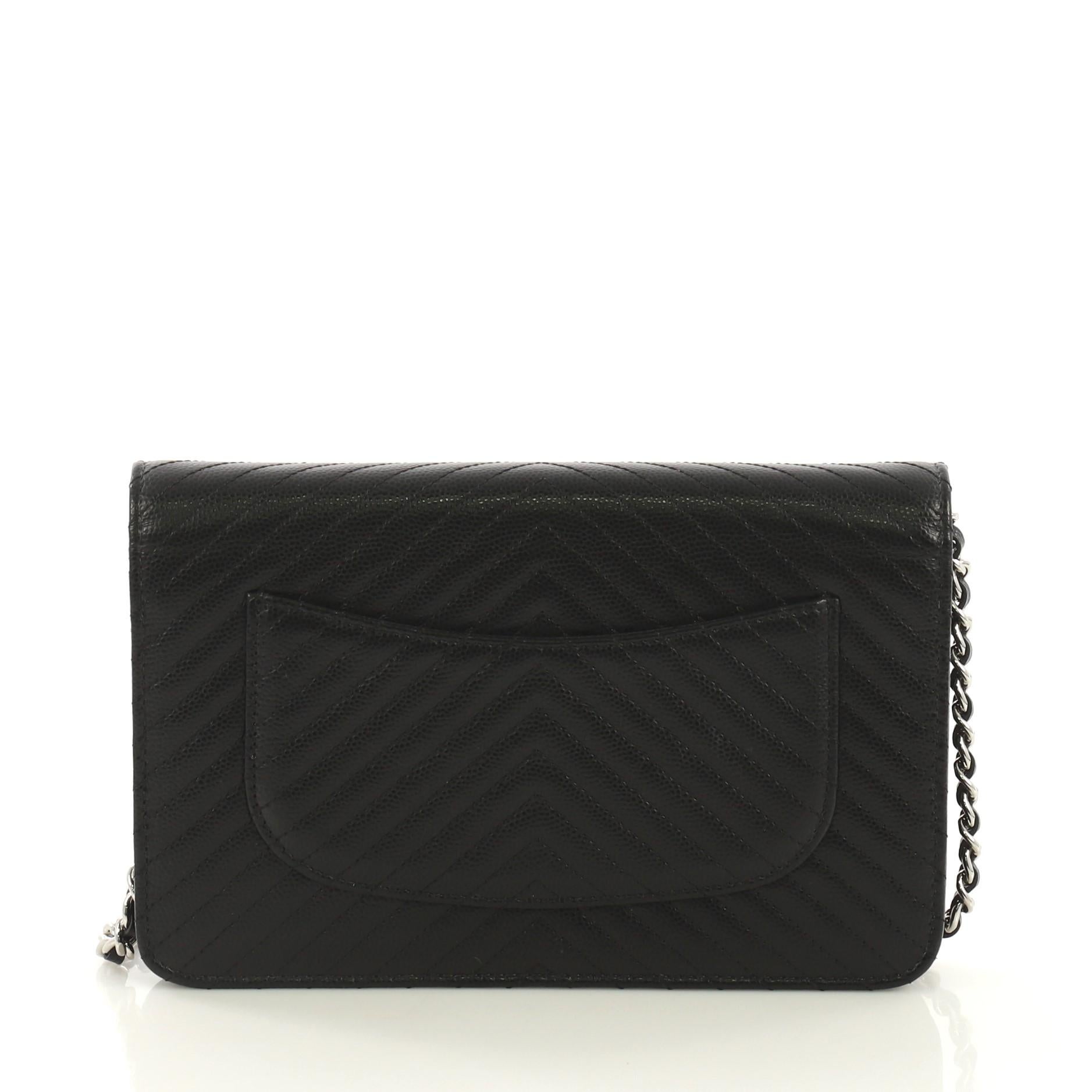 Chanel Wallet on Chain Chevron Caviar In Excellent Condition In NY, NY