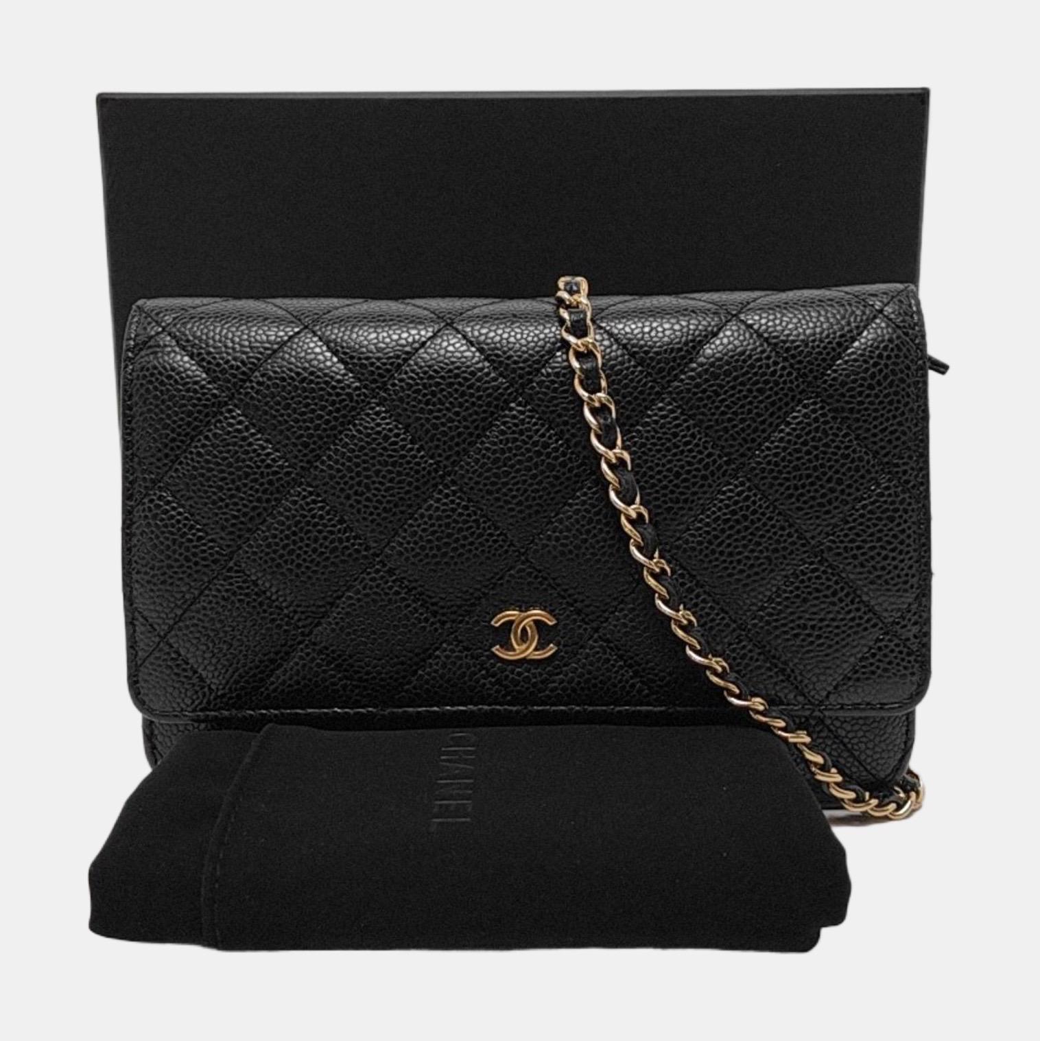 Chanel Wallet on Chain Classic Flap Black Caviar Leather Gold Hardware 2016-17 For Sale 6