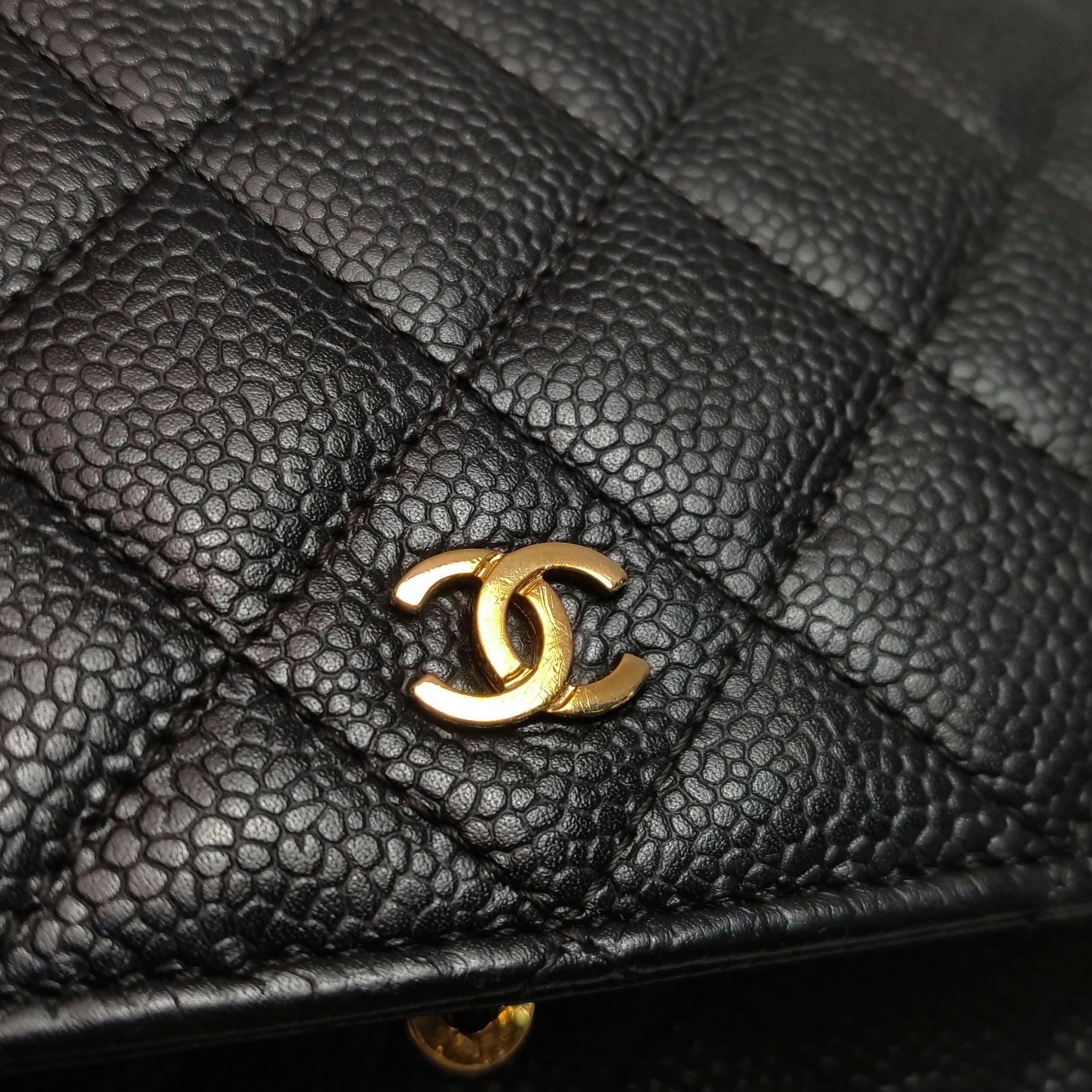 Chanel Wallet on Chain Classic Flap Black Caviar Leather Gold Hardware 2018-19 en vente 6