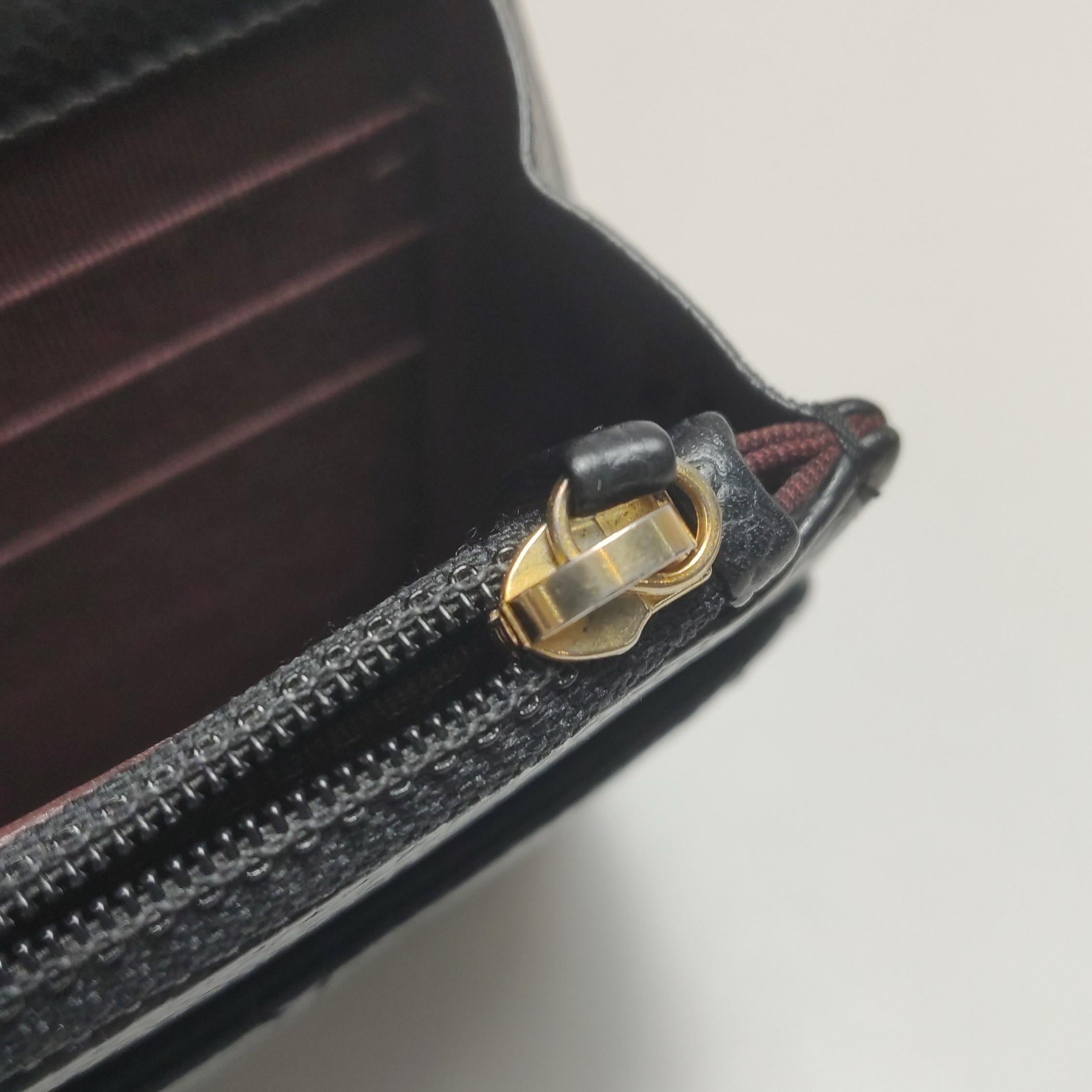 Chanel Wallet on Chain Classic Flap Black Caviar Leather Gold Hardware 2018-19 en vente 8