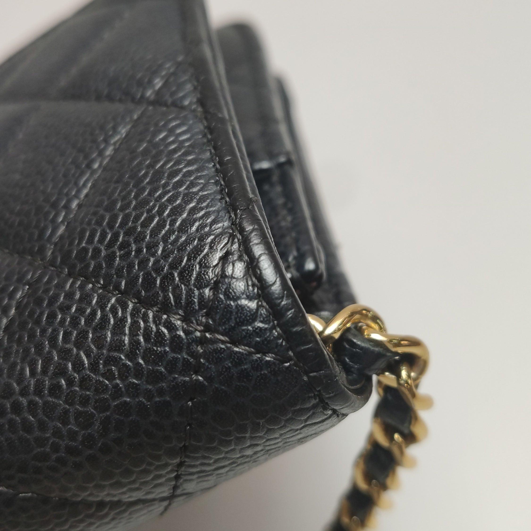 Chanel Wallet on Chain Classic Flap Black Caviar Leather Gold Hardware 2018-19 en vente 10