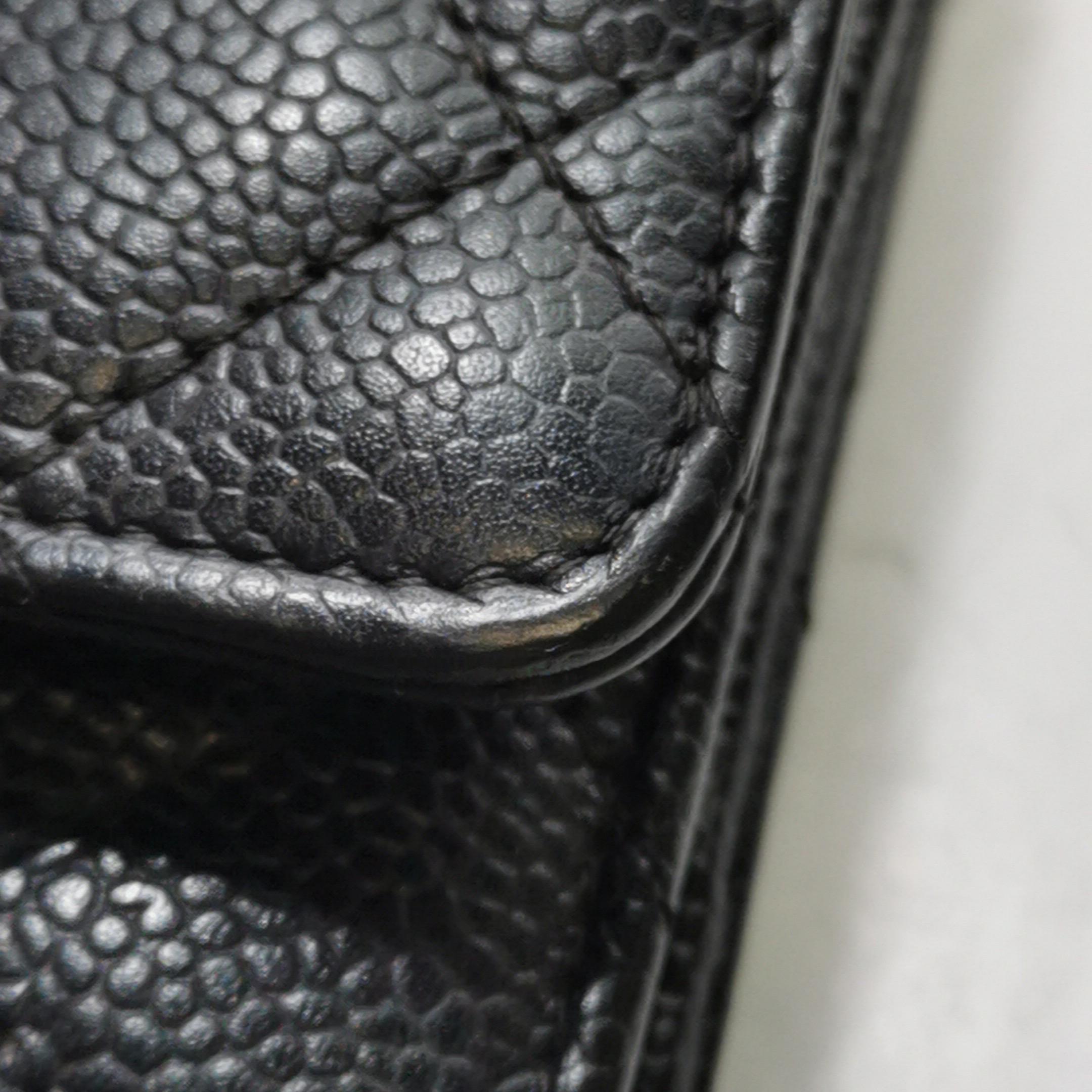 Chanel Wallet on Chain Classic Flap Black Caviar Leather Gold Hardware 2018-19 en vente 10