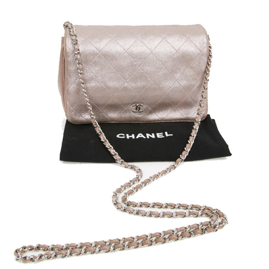 Chanel 'Wallet on Chain' Flap Bag in Pink Leather 6