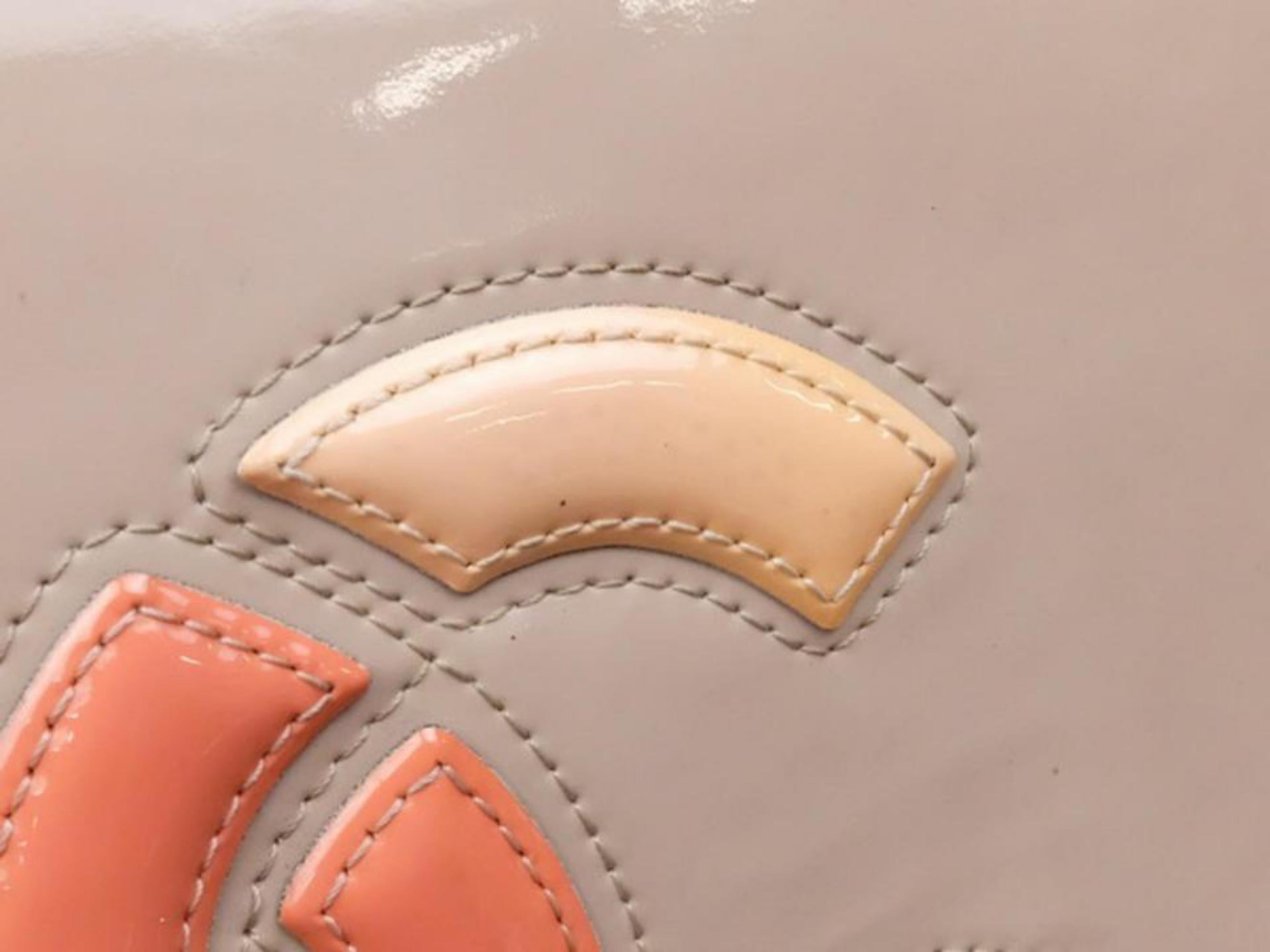 Chanel Wallet on Chain Lipstick Logo 225724 Mauve Patent Leather Shoulder Bag For Sale 3