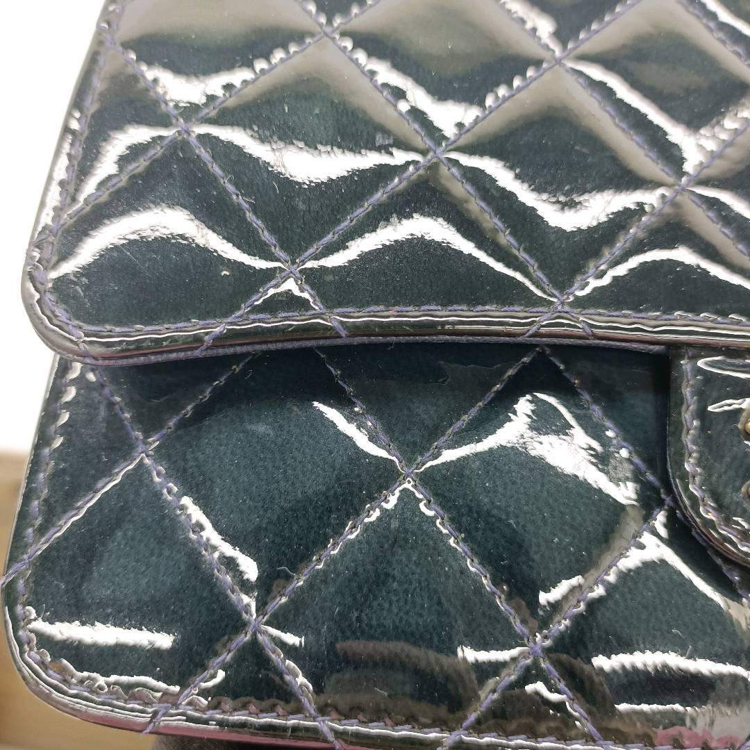 Chanel Wallet on Chain Navy Patent Leather Gold-tone Double Chain, 2015-2016 For Sale 9