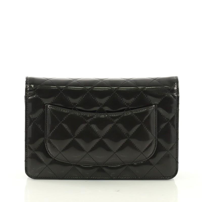 Chanel Wallet on Chain Quilted Striated Metallic Patent In Good Condition In NY, NY