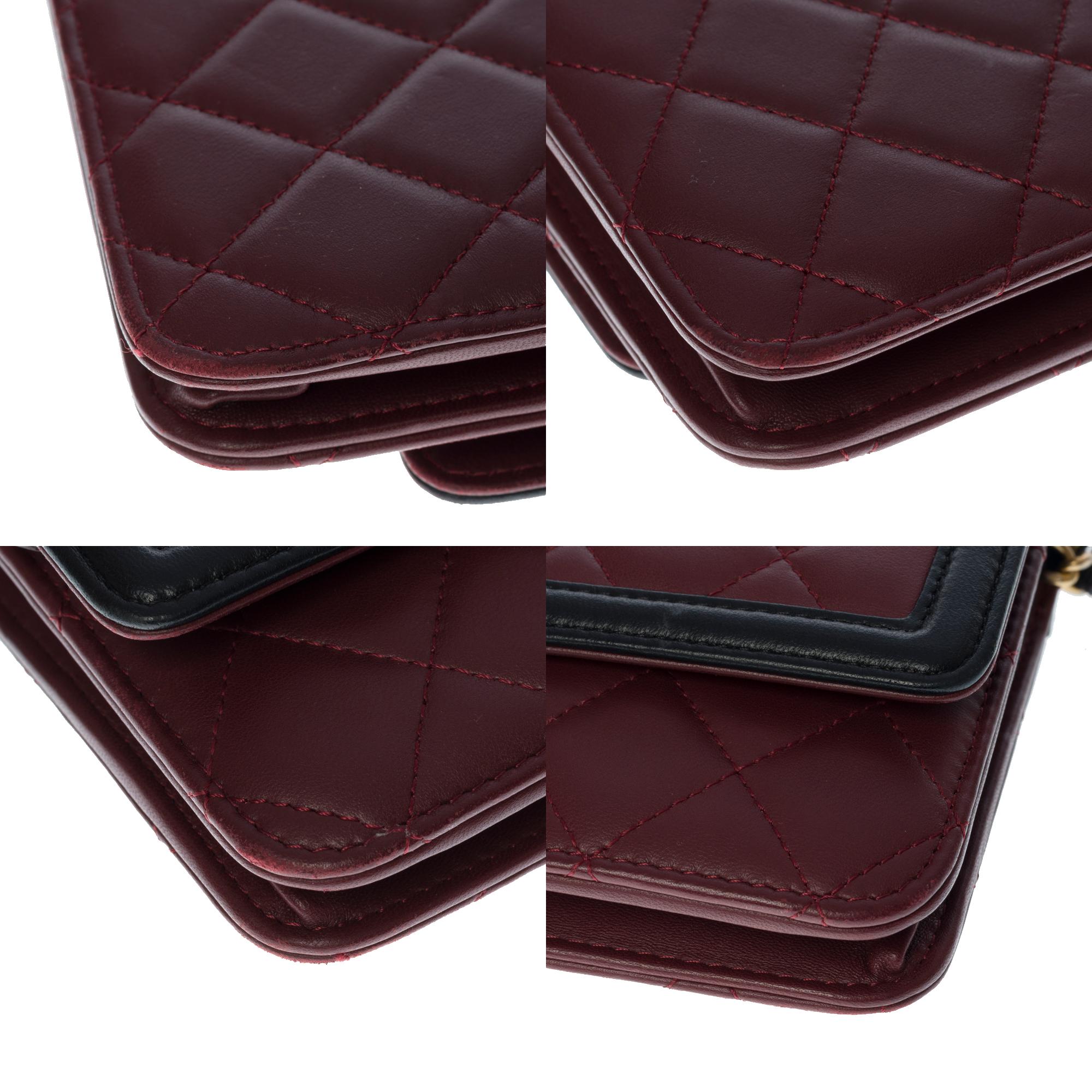 Chanel Wallet on Chain shoulder bag in burgundy/black quilted leather, GHW 2