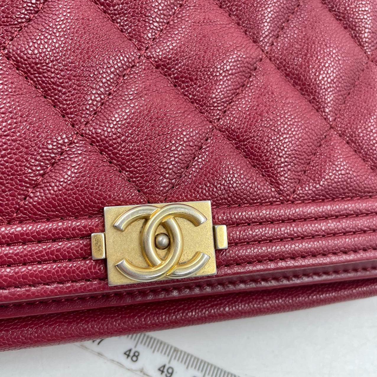 Chanel Wallet on Chain WOC Boy Red Caviar Leather with Antiqued Gold Hardware For Sale 3