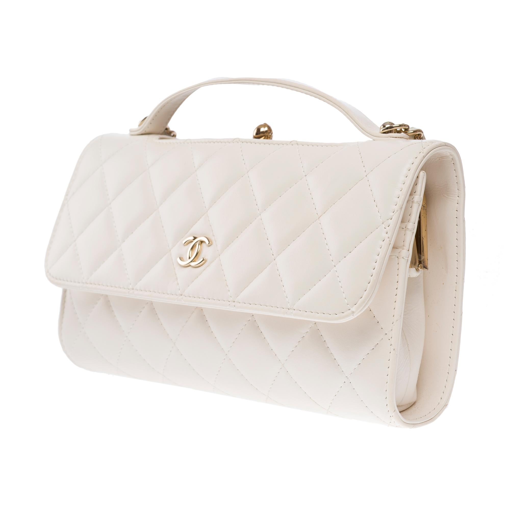 Women's Chanel Wallet on Chain (WOC)  handle For Sale