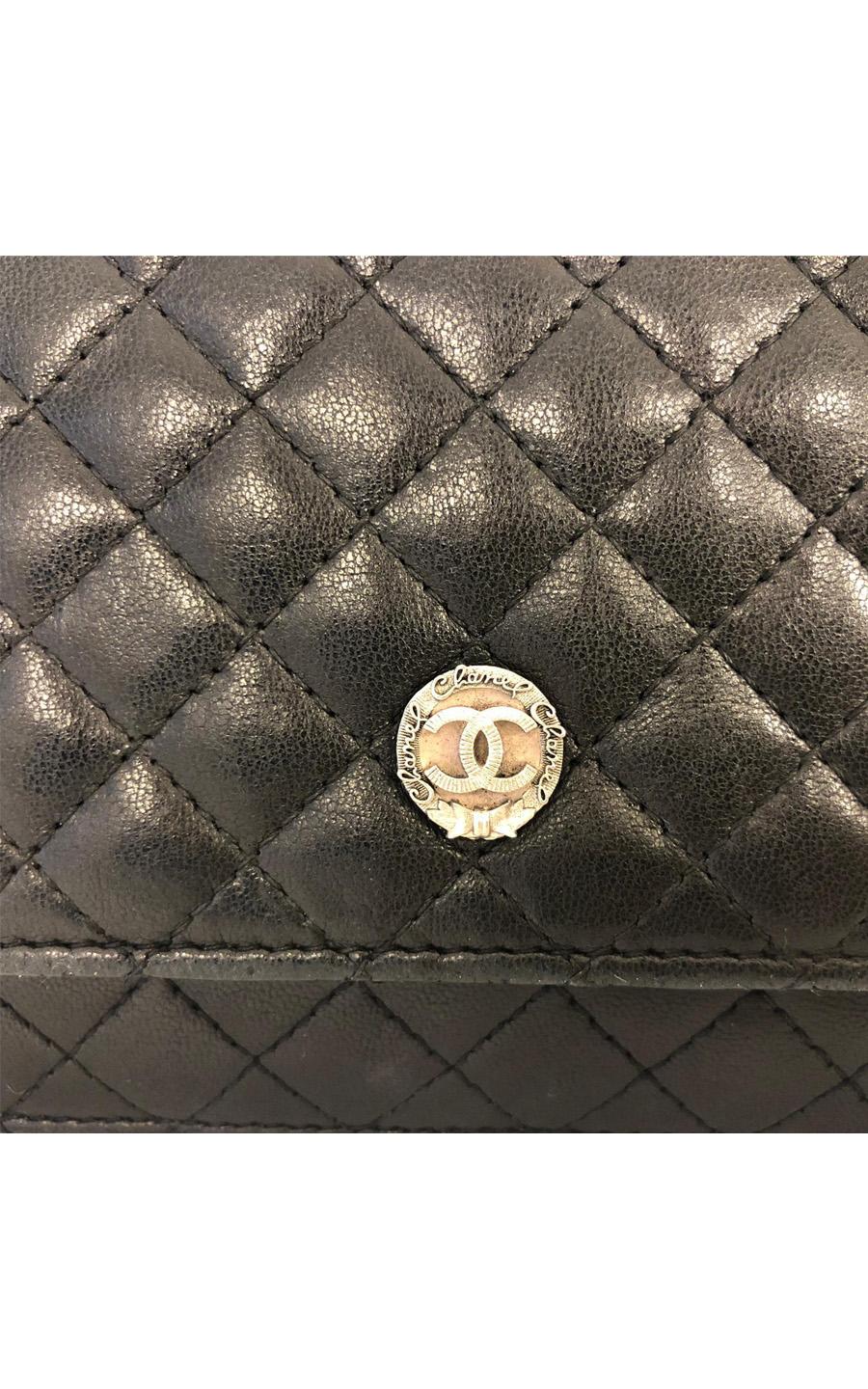 chanel wallet on chain handle