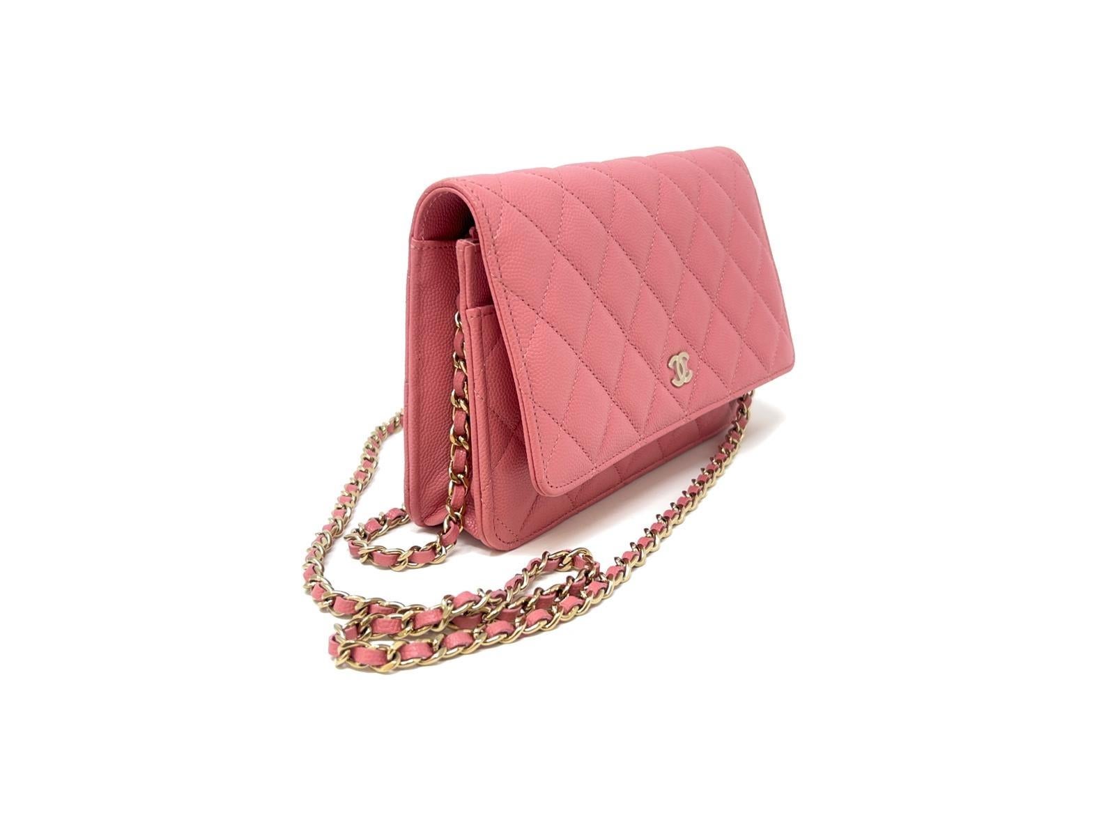 Chanel Wallet on Chain WOC Pink Caviar Light Gold Hardware For Sale 4