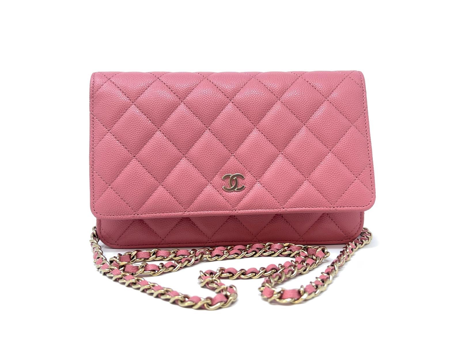 Chanel Wallet on Chain WOC Pink Caviar Light Gold Hardware For Sale 5