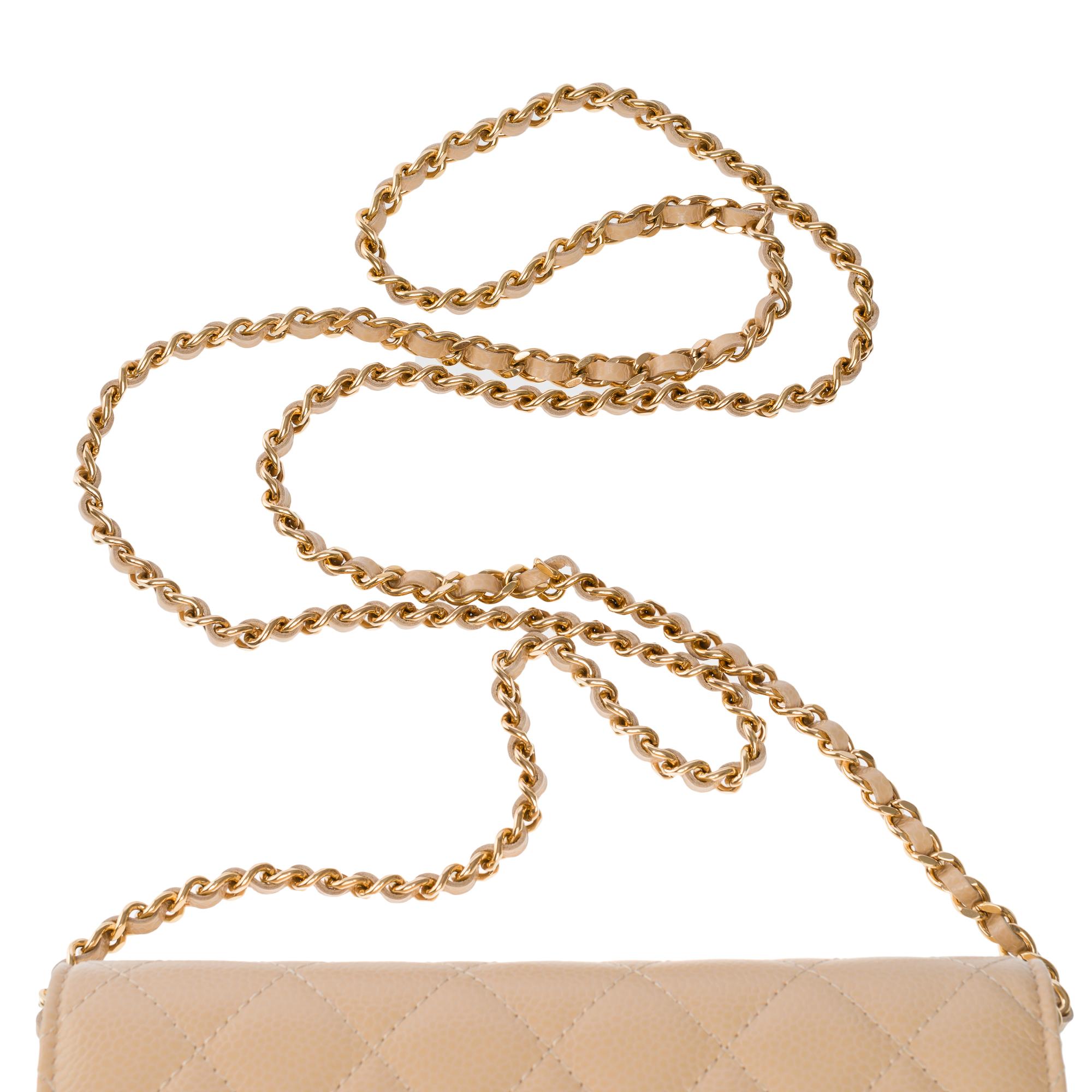Chanel Wallet on Chain (WOC)  shoulder bag in Beige quilted Caviar leather, GHW For Sale 5
