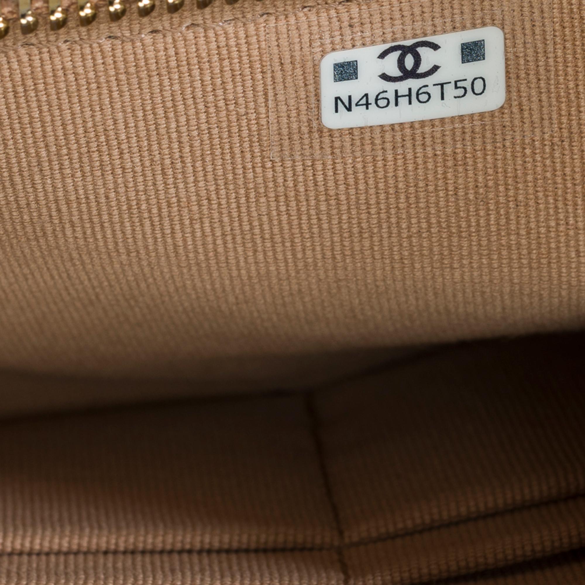 Chanel Wallet on Chain (WOC)  shoulder bag in Beige quilted Caviar leather, MGHW For Sale 6