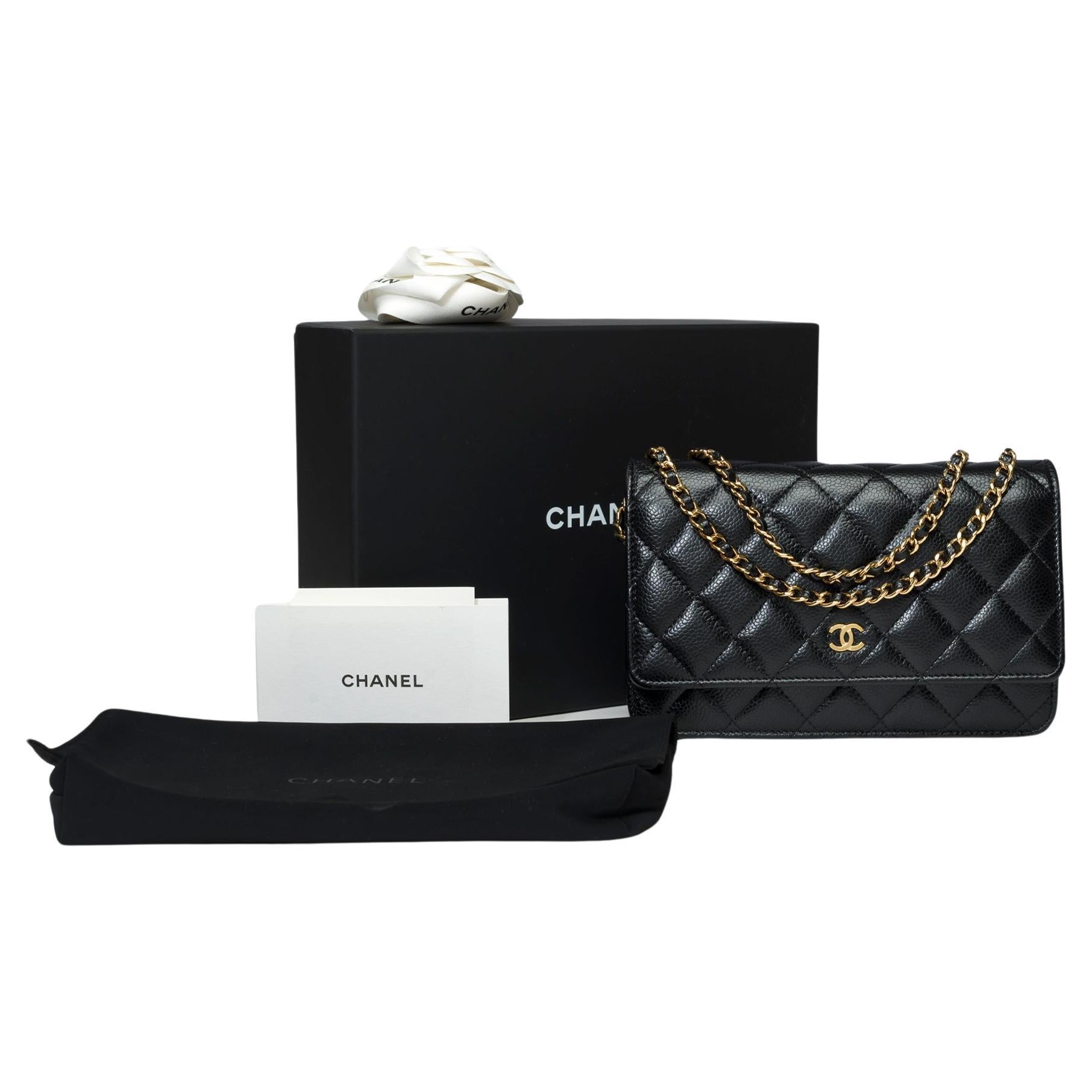Chanel Wallet on Chain (WOC)  shoulder bag in black Caviar quilted leather, GHW For Sale