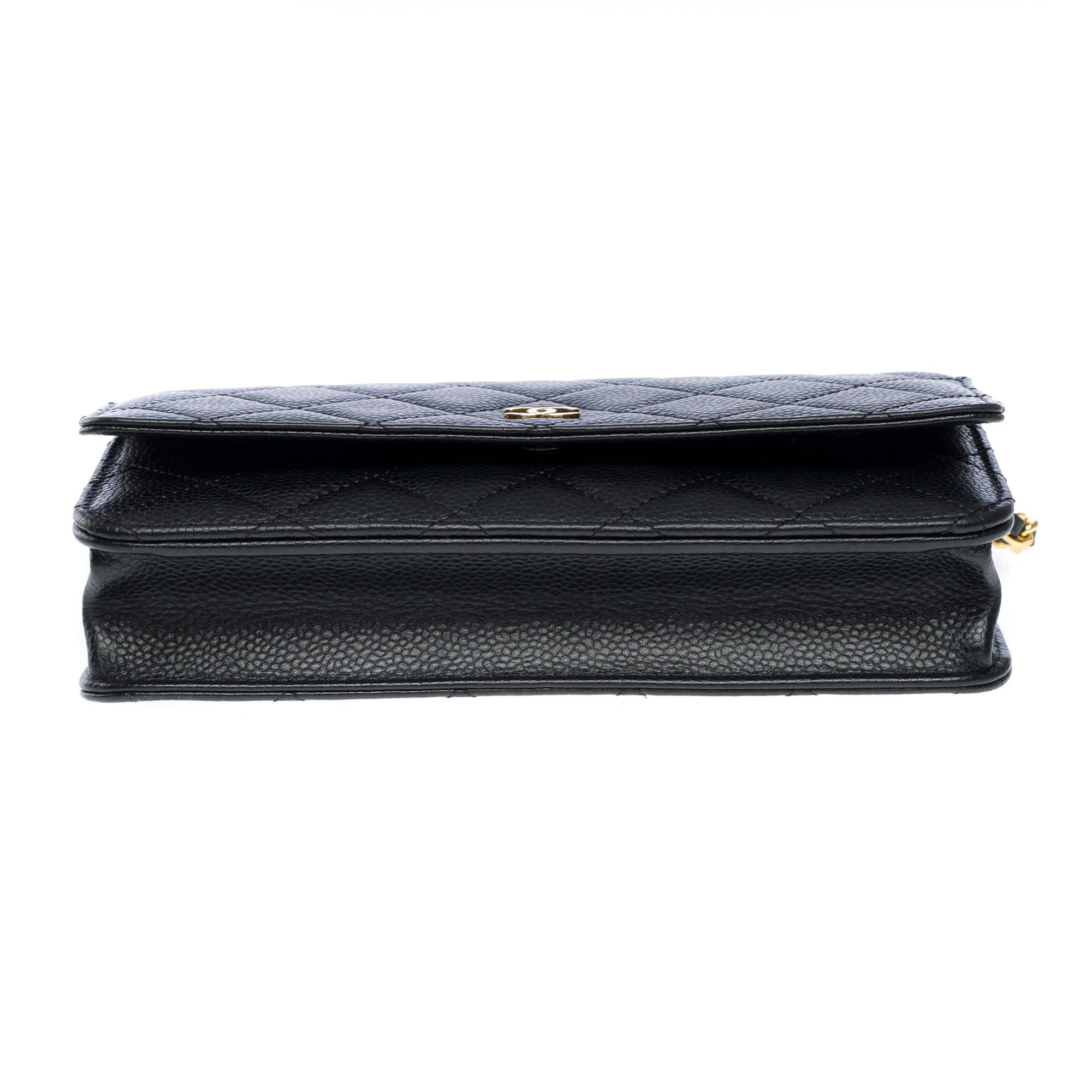 Portefeuille Chanel sur chaîne (WOC)  sac à bandoulière en cuir Caviar matelassé noir, GHW en vente 6