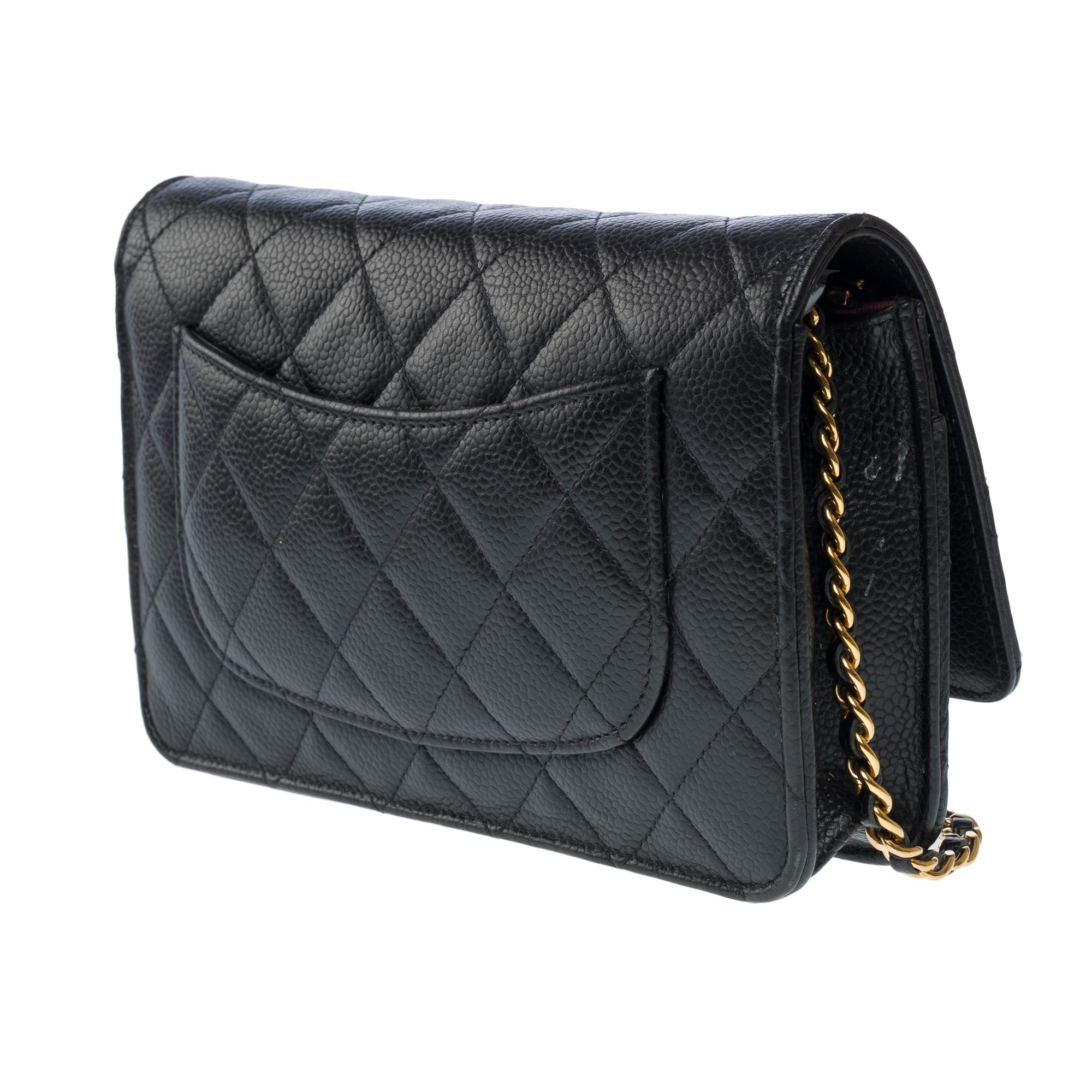Chanel Wallet on Chain (WOC)  shoulder bag in Black quilted Caviar leather, GHW For Sale 1