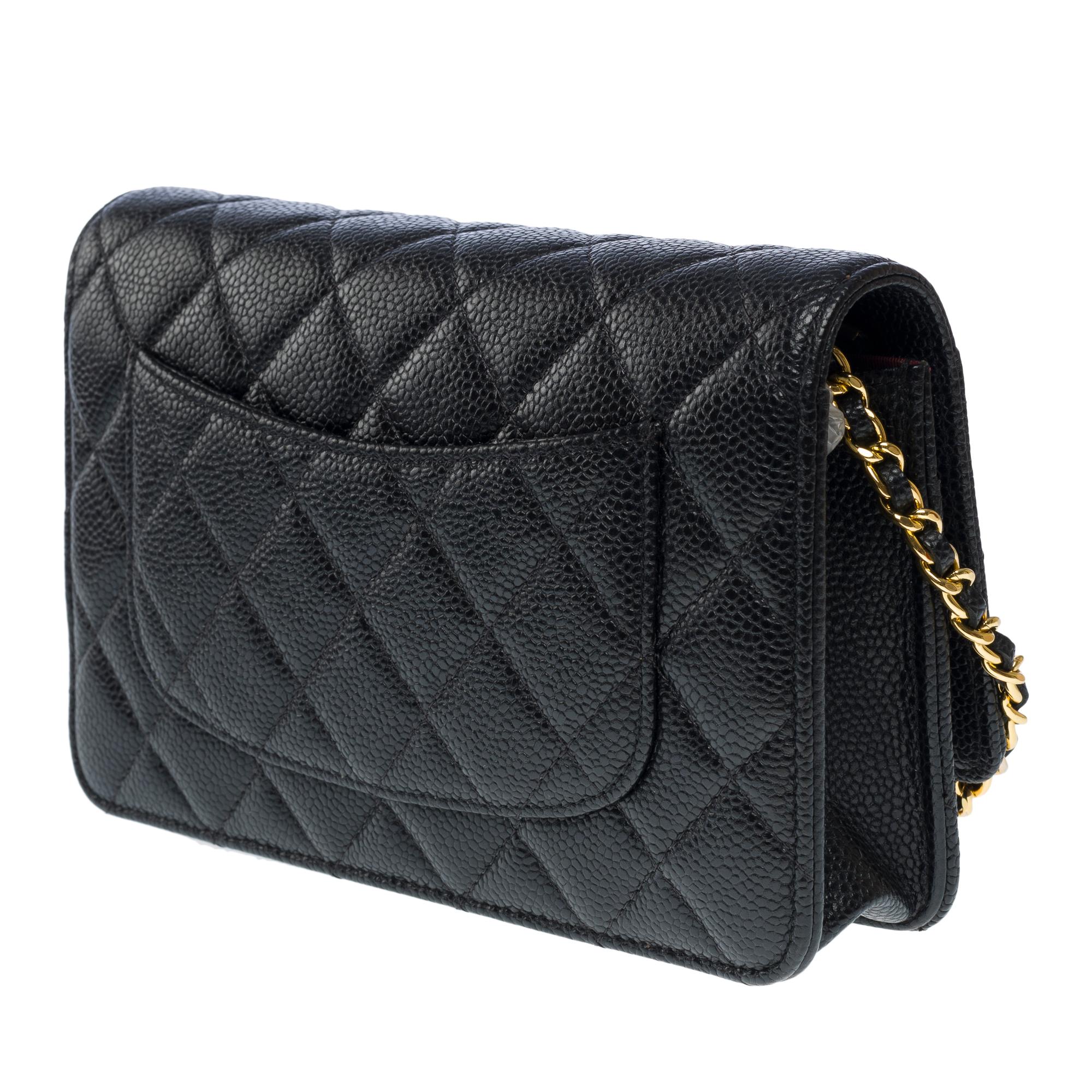Chanel Wallet on Chain (WOC)  shoulder bag in Black quilted Caviar leather, GHW For Sale 2