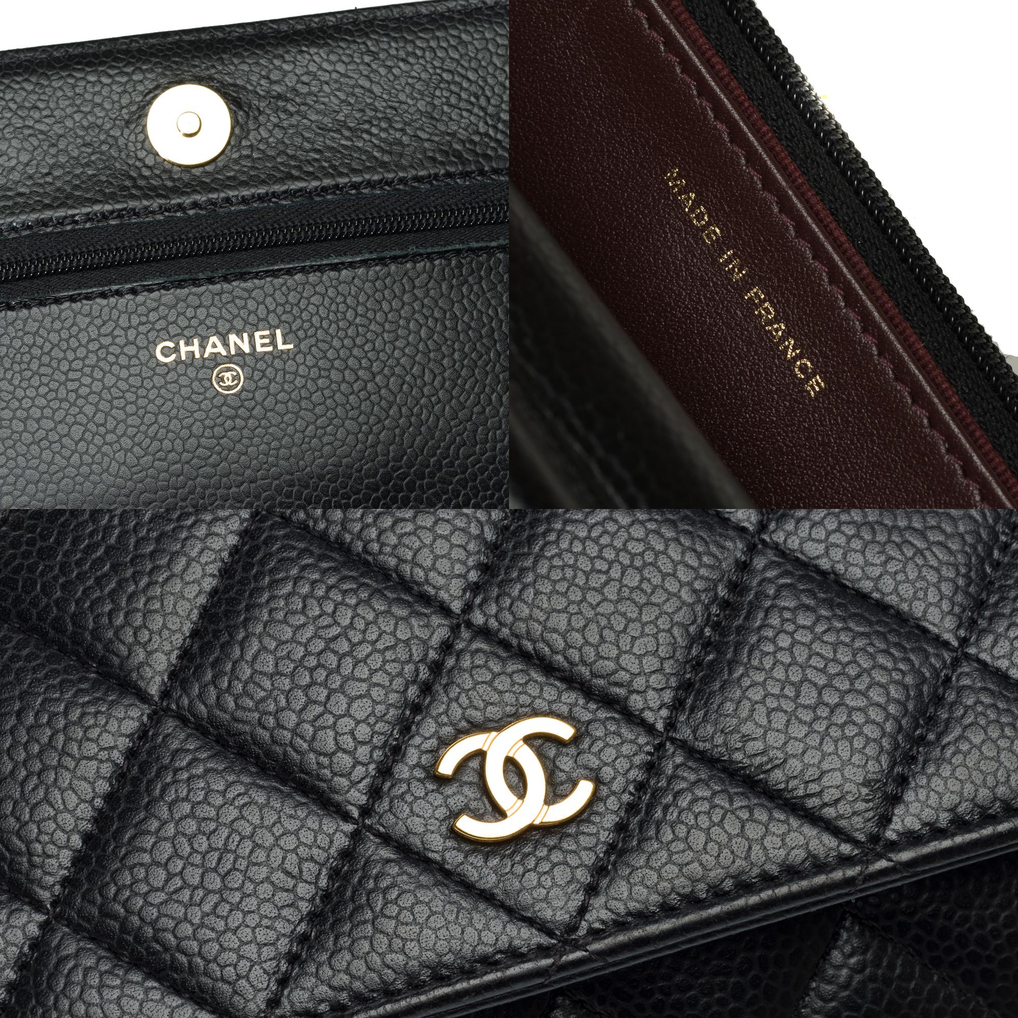 Chanel Wallet on Chain (WOC)  shoulder bag in Black quilted Caviar leather, GHW For Sale 2