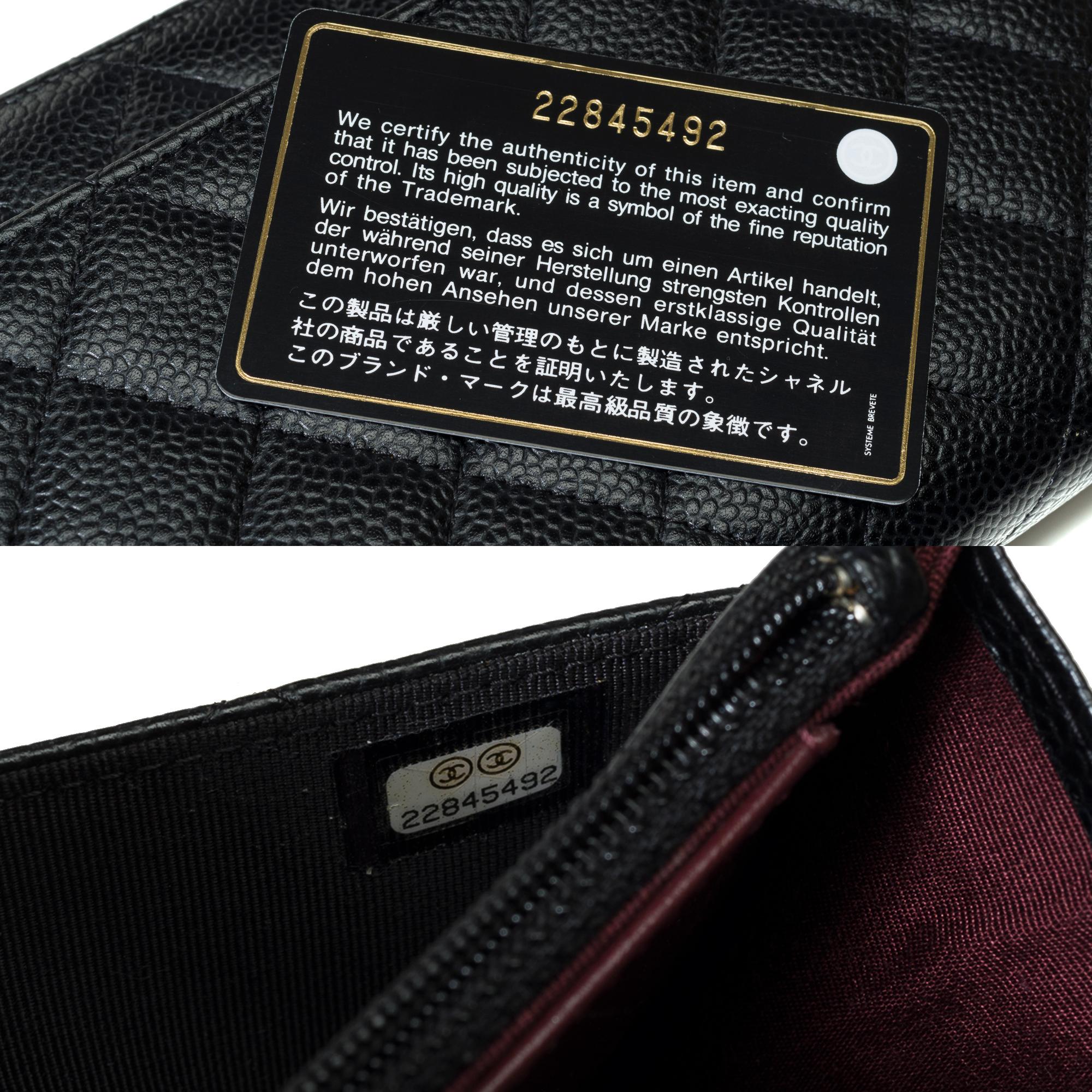 Portefeuille Chanel sur chaîne (WOC)  sac à bandoulière en cuir Caviar matelassé noir, GHW en vente 4