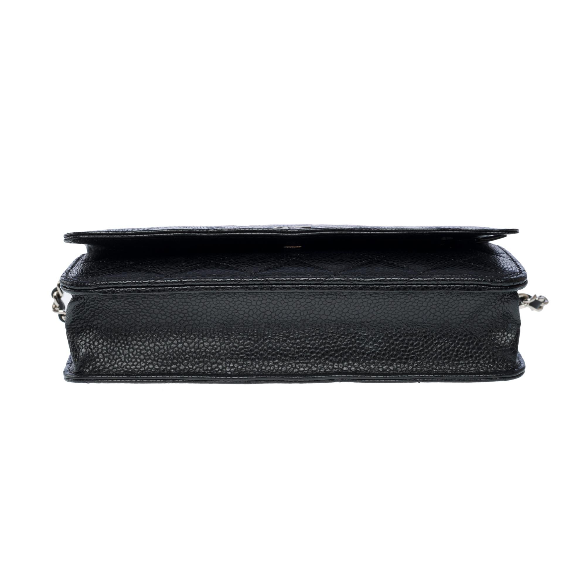 Portefeuille Chanel sur chaîne (WOC)  sac à bandoulière en cuir Caviar matelassé noir, SHW en vente 7