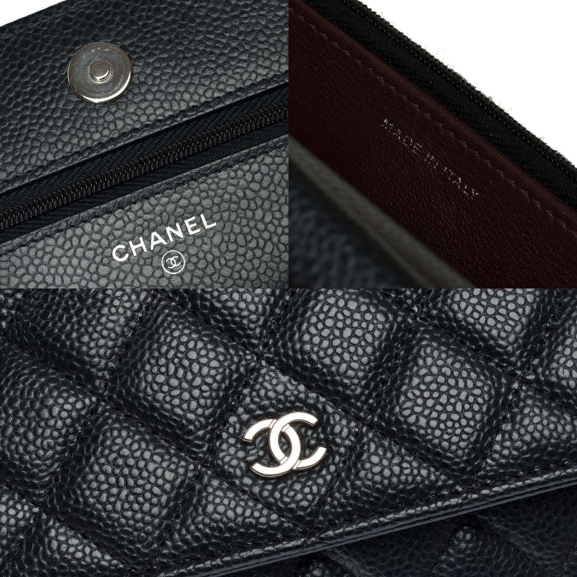 Chanel Portemonnaie an Kette (WOC)  Umhängetasche aus schwarzem gestepptem Kaviarleder, SHW im Angebot 3