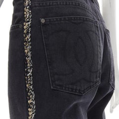CHANEL gewaschene schwarze Jeans aus Denim mit geflochtenem Tweedbesatz CC in Kurzform FR38 M