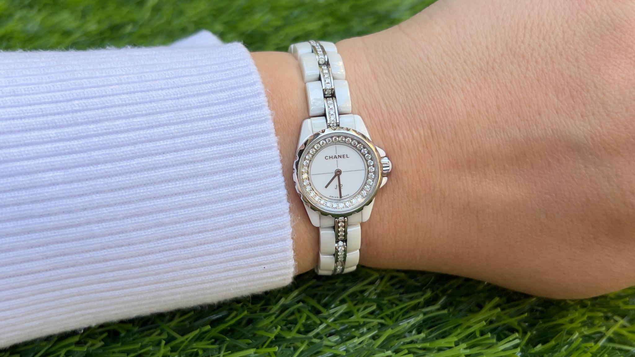 Brand: Chanel
Model: J12 XS
Gemstones: Diamonds
Materials: White Ceramic, Steel
Movement: Quartz
Water-Resistance: 30 meters