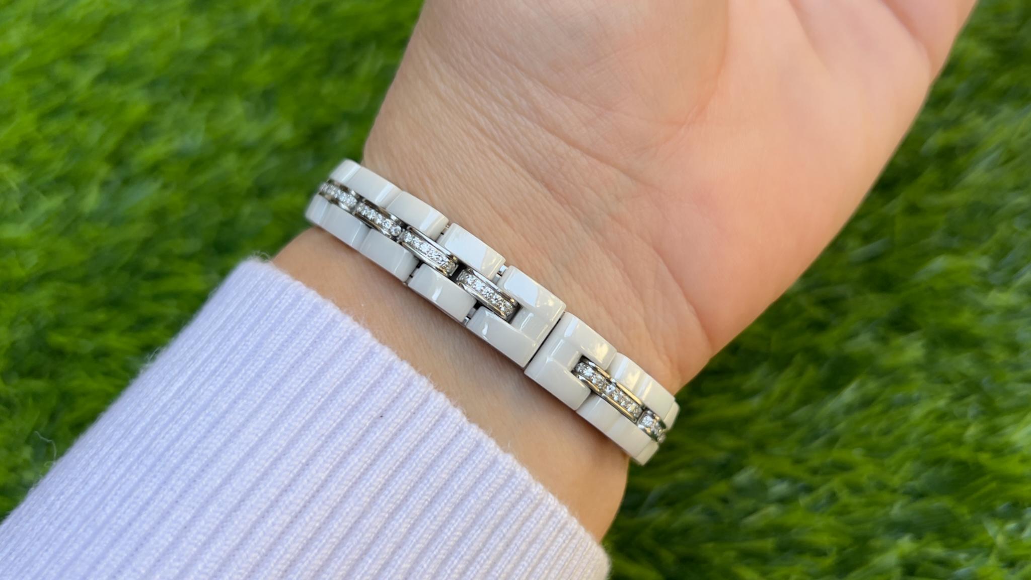 Round Cut Chanel Watch J12 XS White Ceramic Diamonds Steel