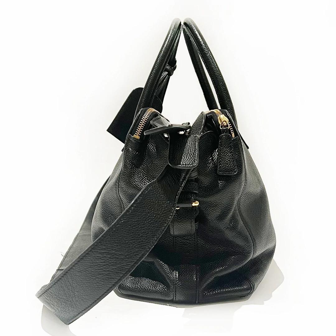 Nero Borsa Chanel Weekender in vendita