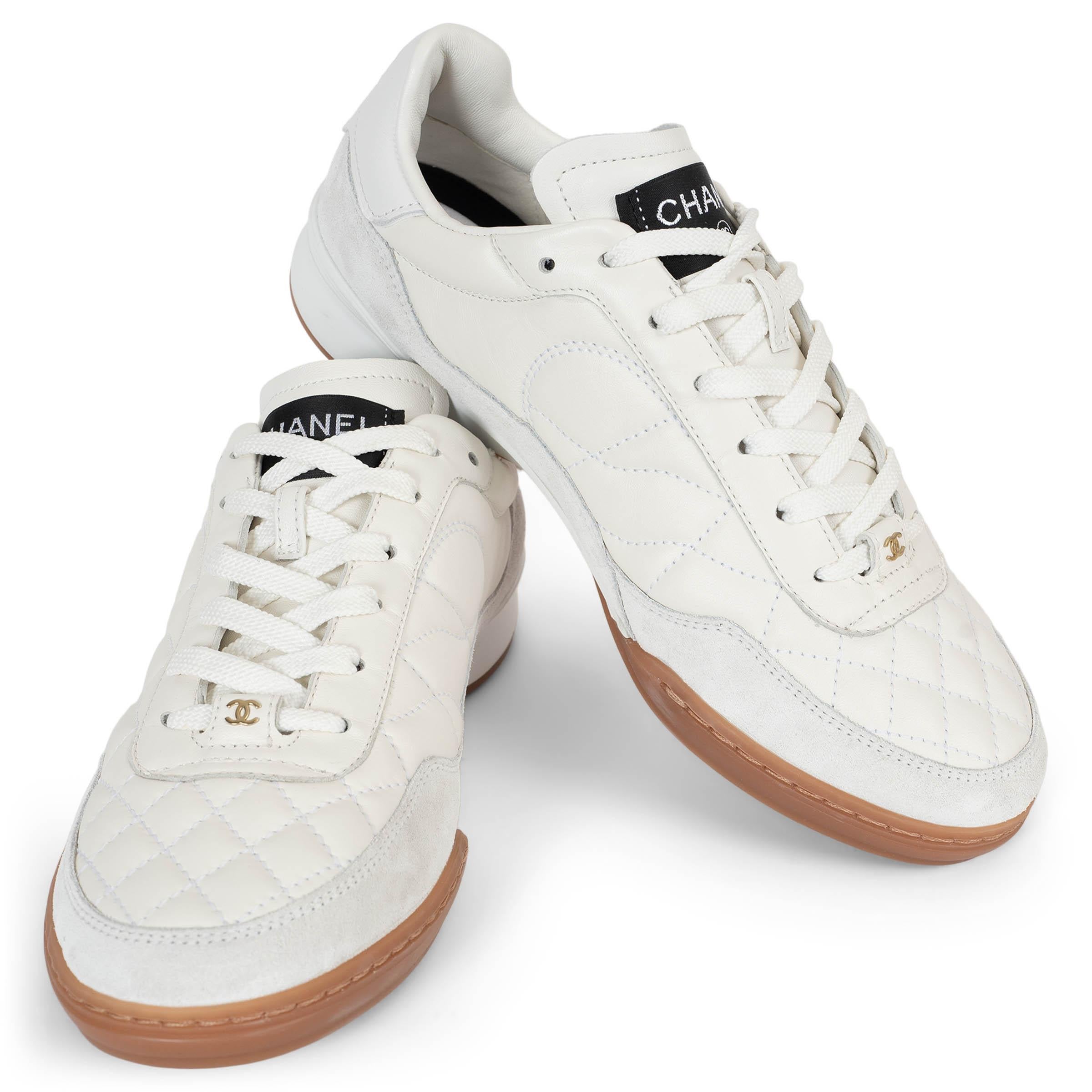 CHANEL white 23K LEATHER & SUEDE LOW TOP Sneakers Shoes 38 For Sale 2