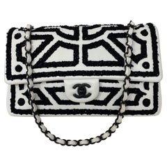 Bolso Chanel Blanco y Negro Doble Solapa