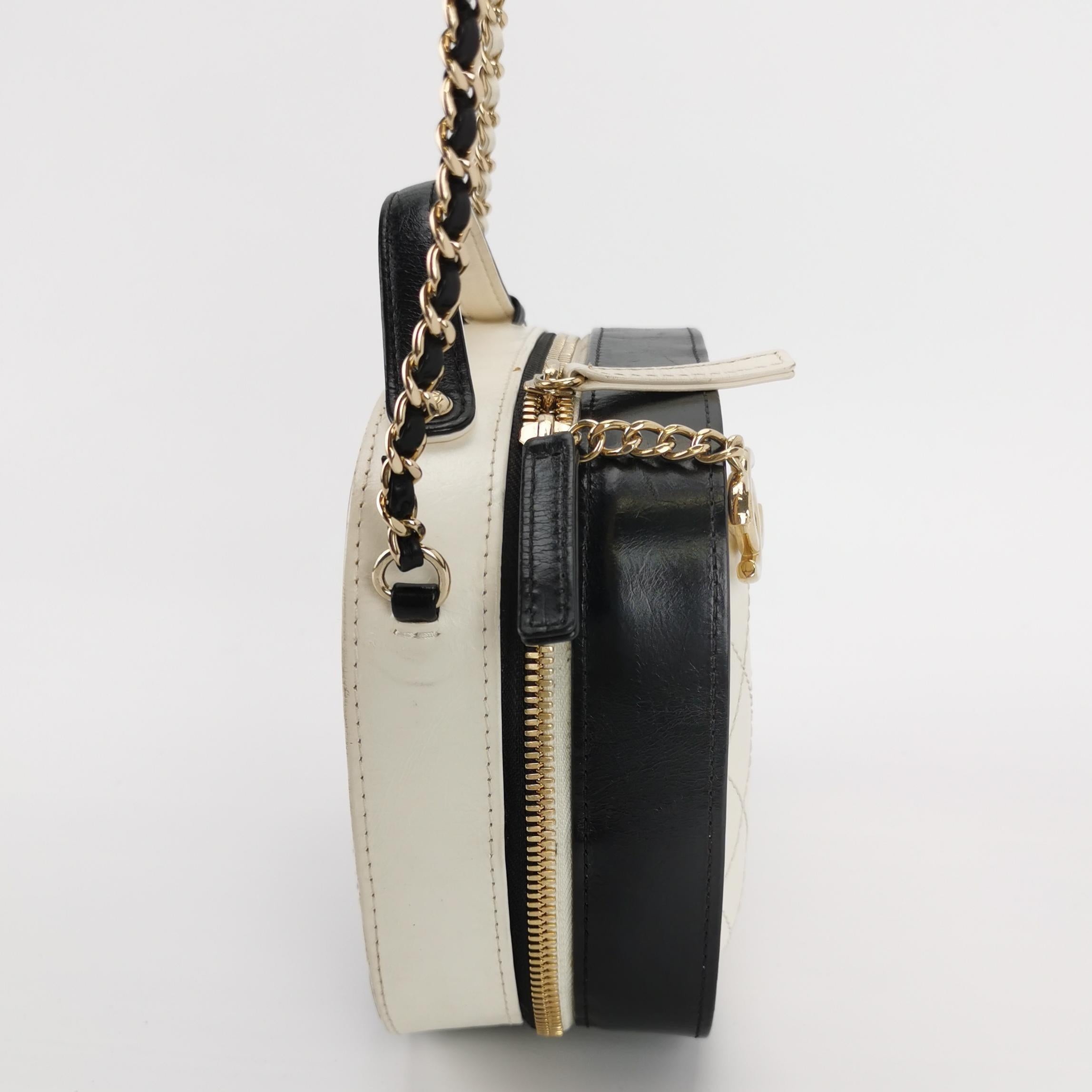 Beige Chanel White and Black Small Crumpled Calfskin Vanity Case Crossbody Bag